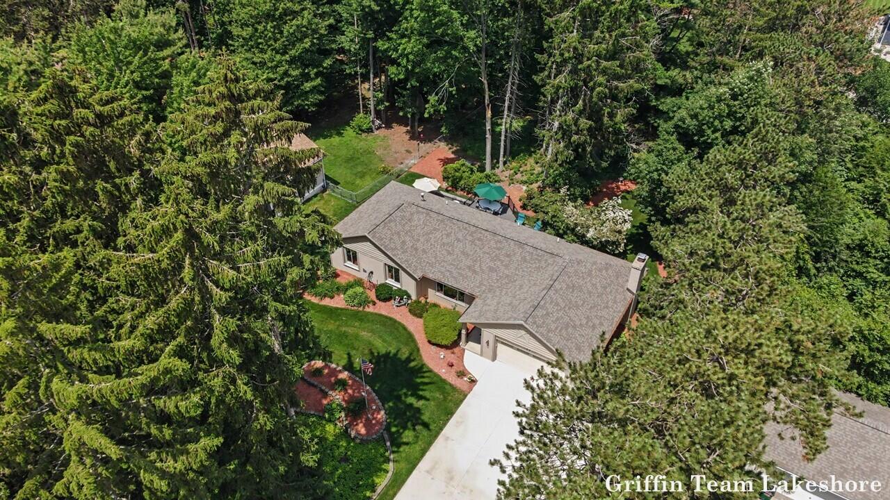 15911 Fendt Farm Drive Holland MI 49424