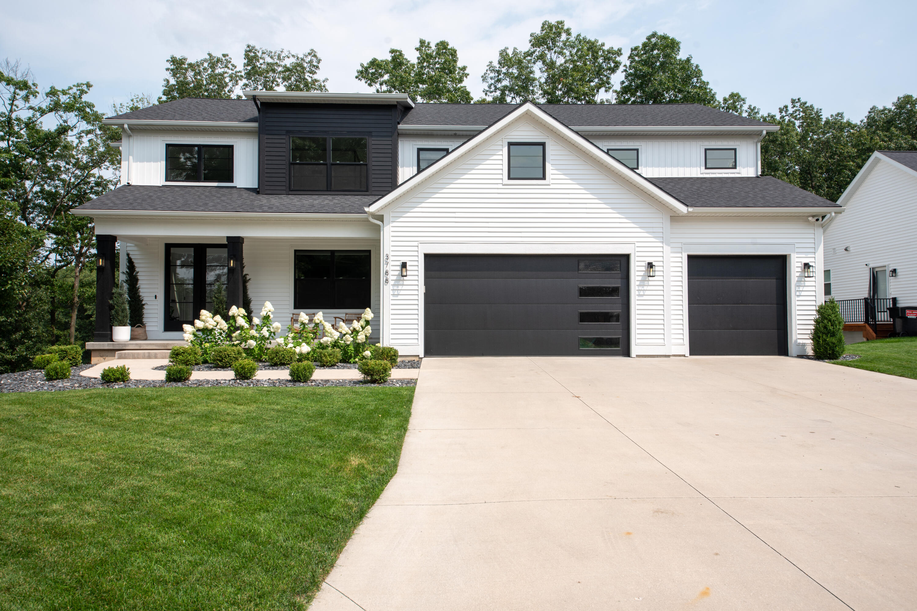 3788 Siebers Lane NE Grand Rapids MI 49525