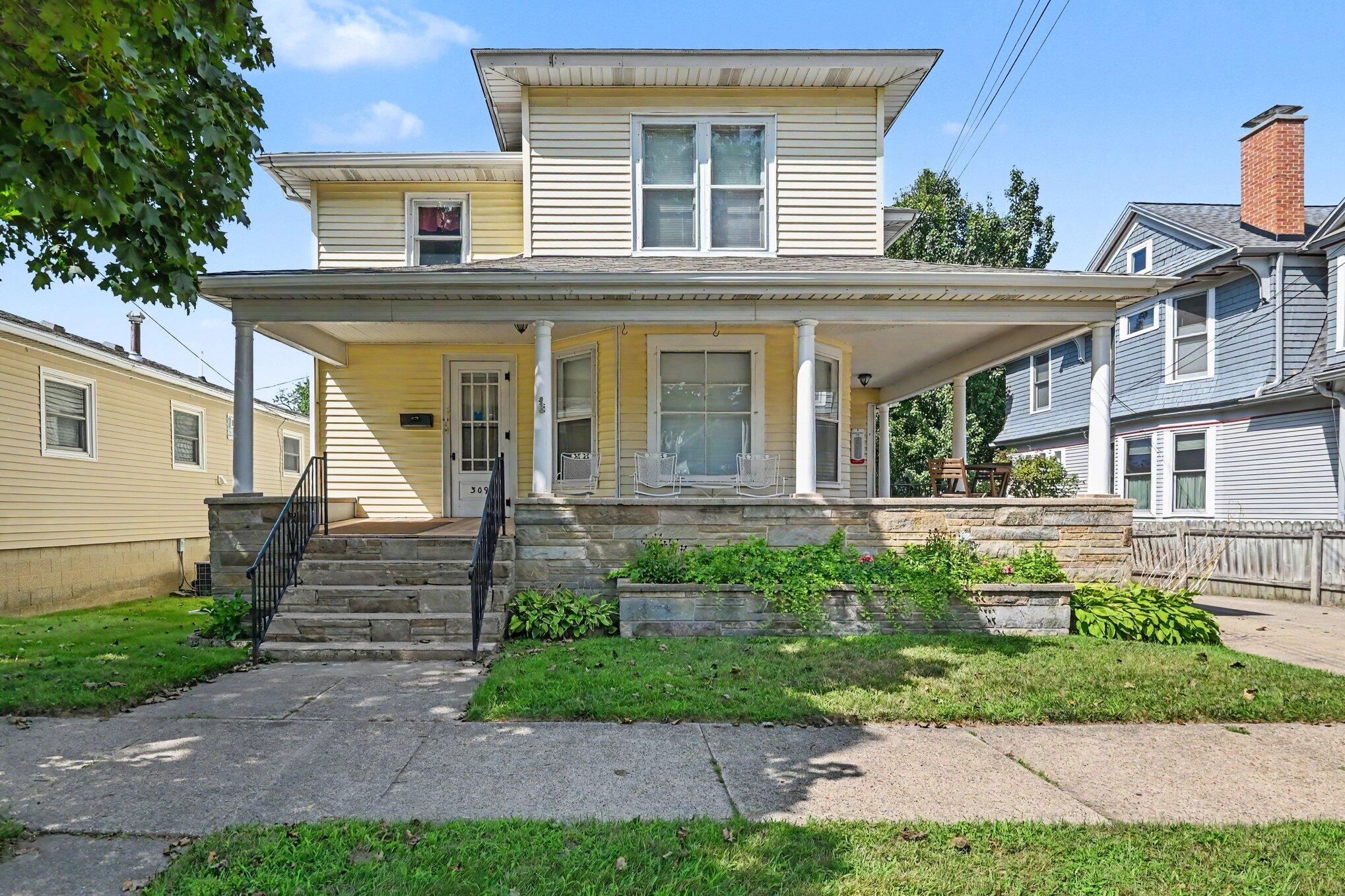 309 Michigan Avenue South Haven MI 49090