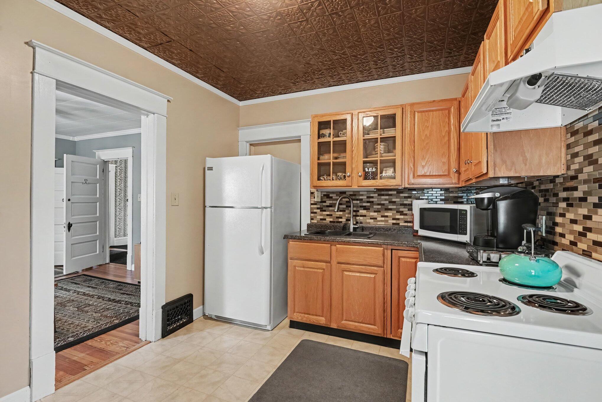 309 Michigan Avenue South Haven MI 49090