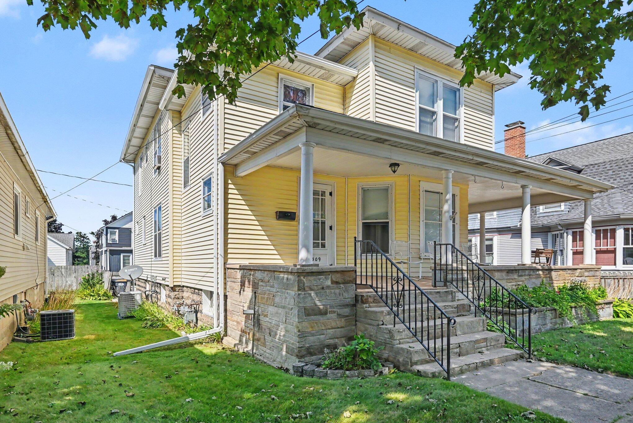 309 Michigan Avenue South Haven MI 49090