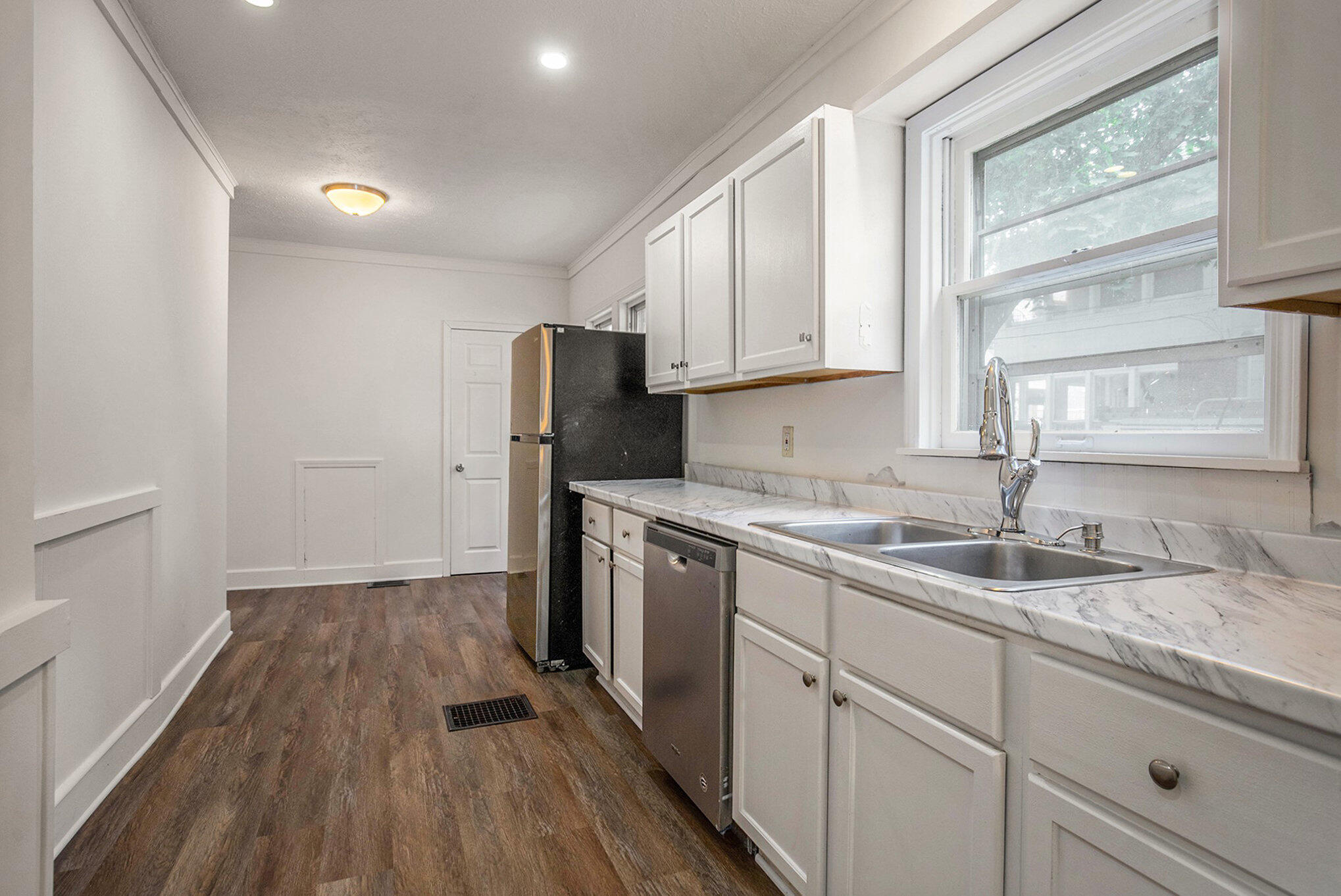 1054 Crosby Street NW Grand Rapids MI 49504