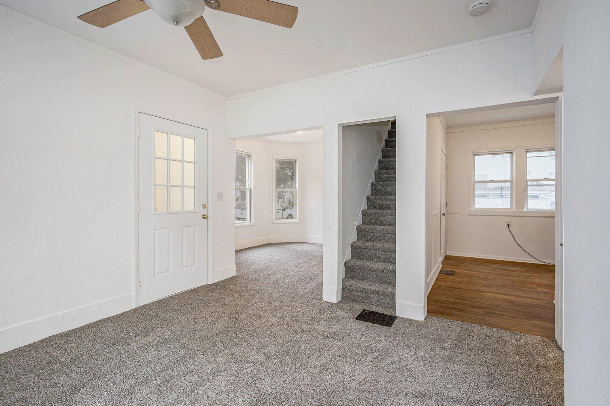 1054 Crosby Street NW Grand Rapids MI 49504