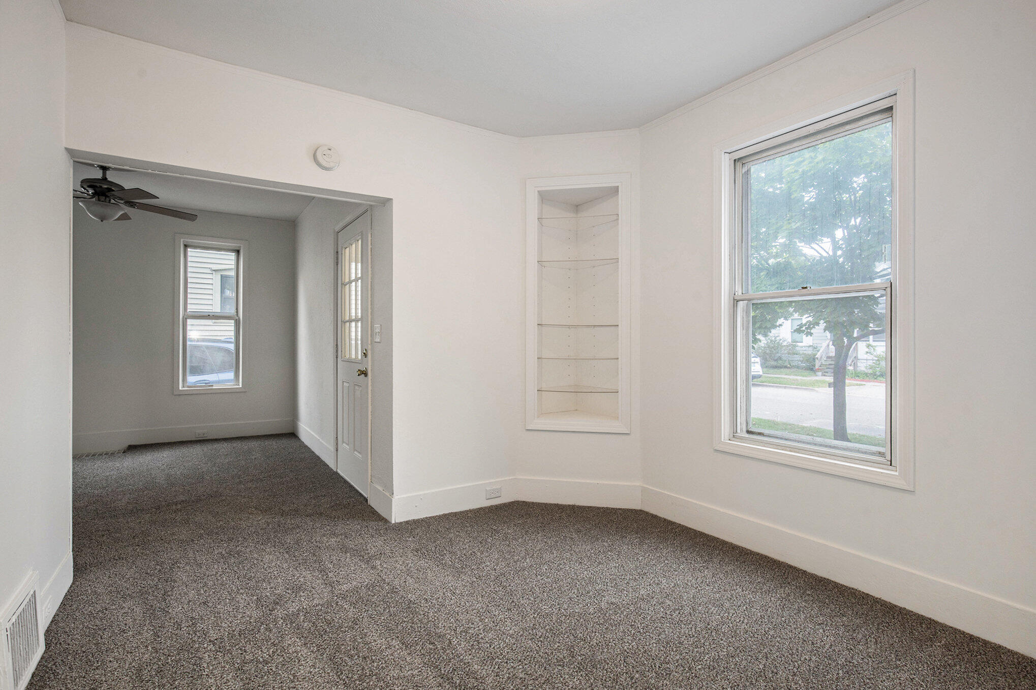 1054 Crosby Street NW Grand Rapids MI 49504