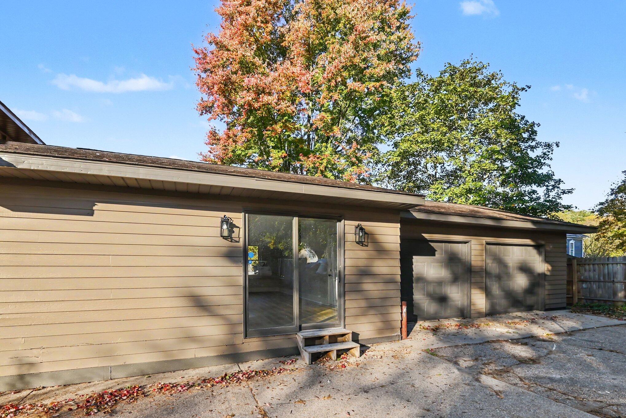 422 Cutler Street Allegan MI 49010