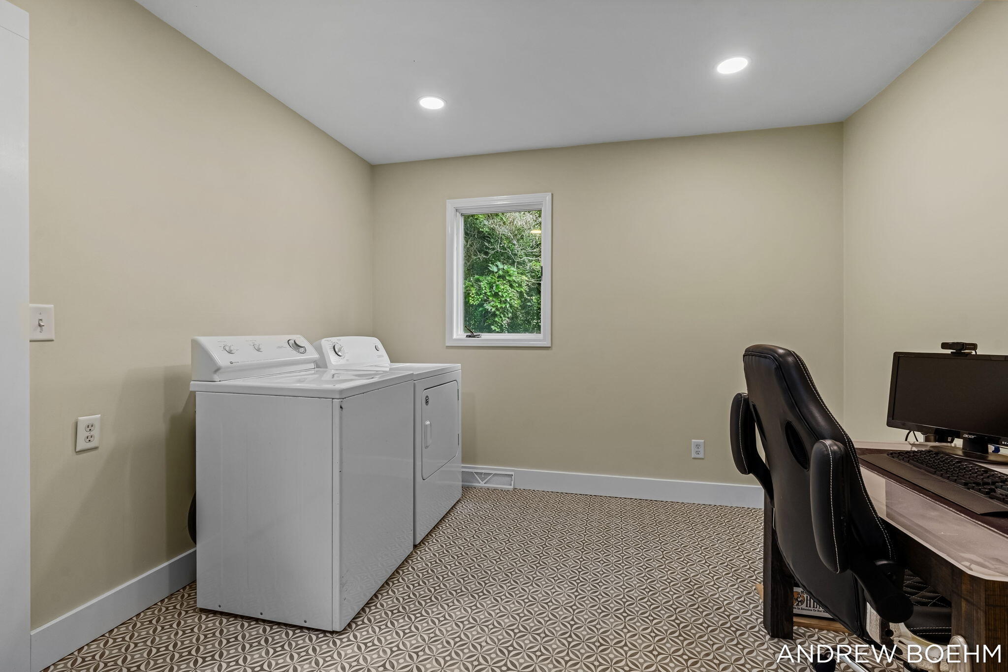 640 Old Orchard Road Holland MI 49423