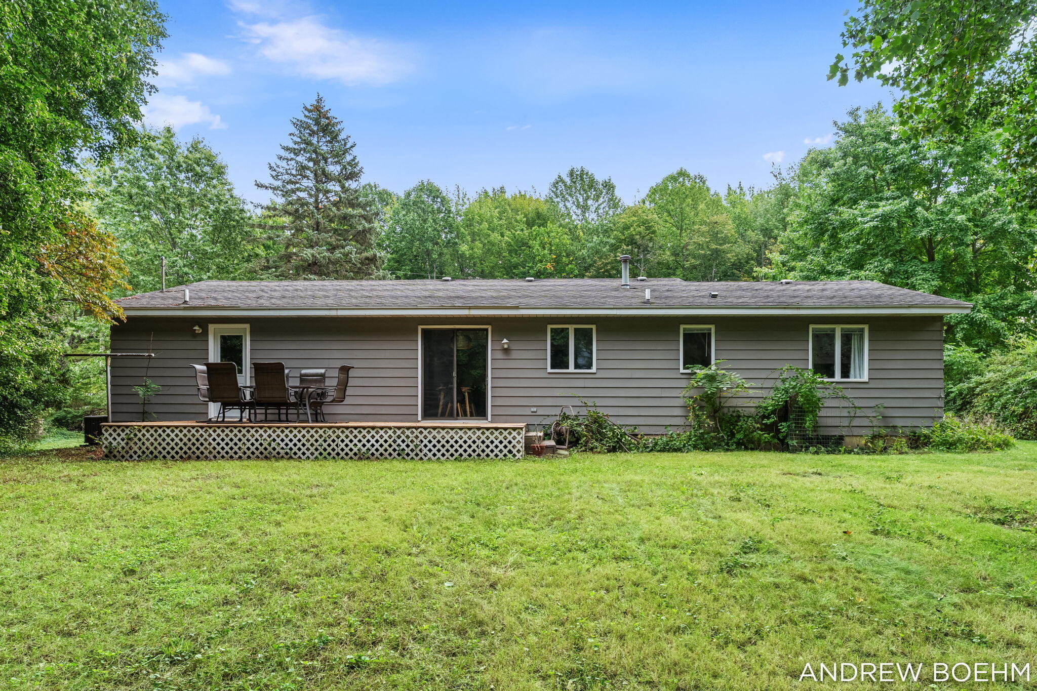 640 Old Orchard Road Holland MI 49423