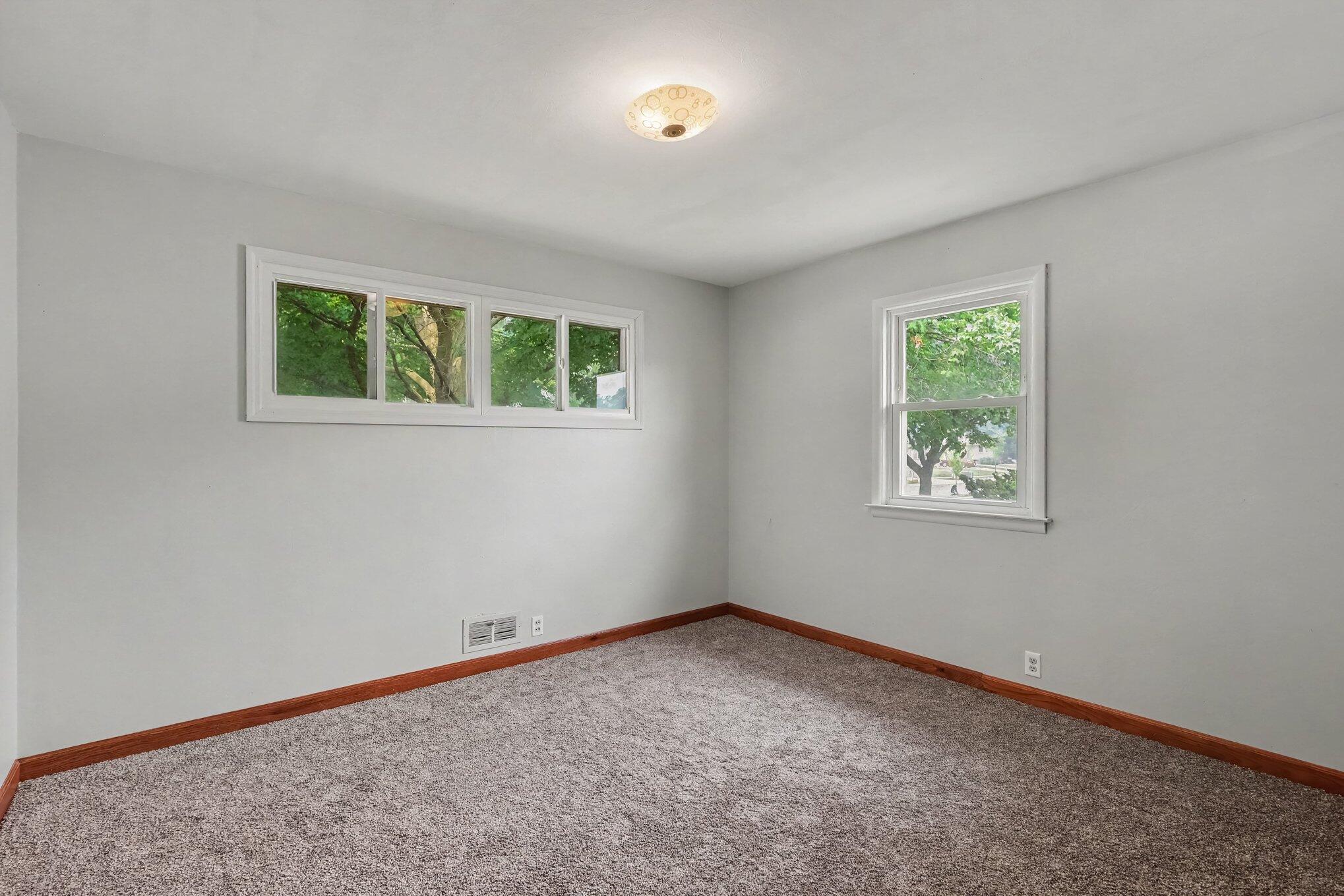 275 Taft Street Zeeland MI 49464