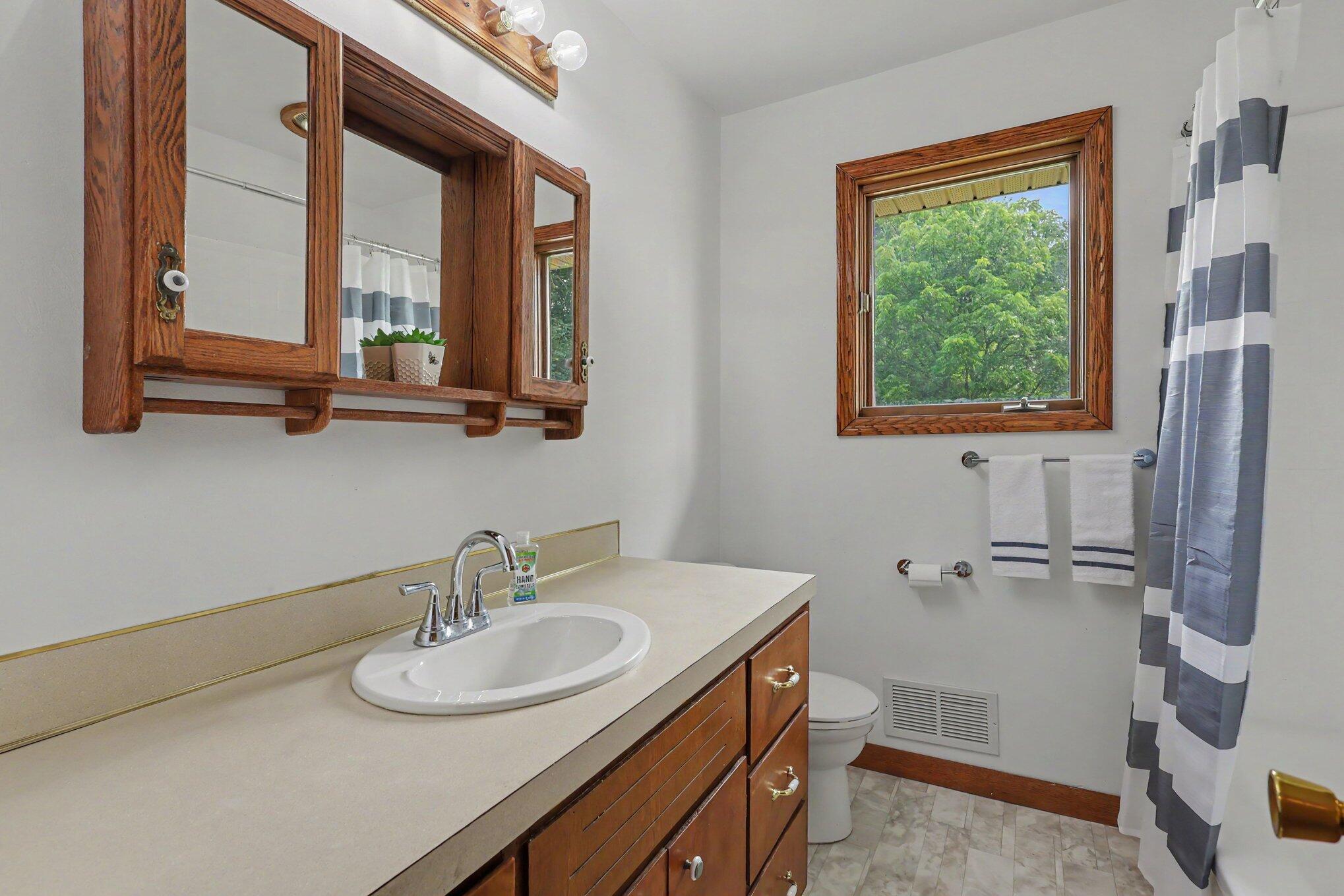 275 Taft Street Zeeland MI 49464