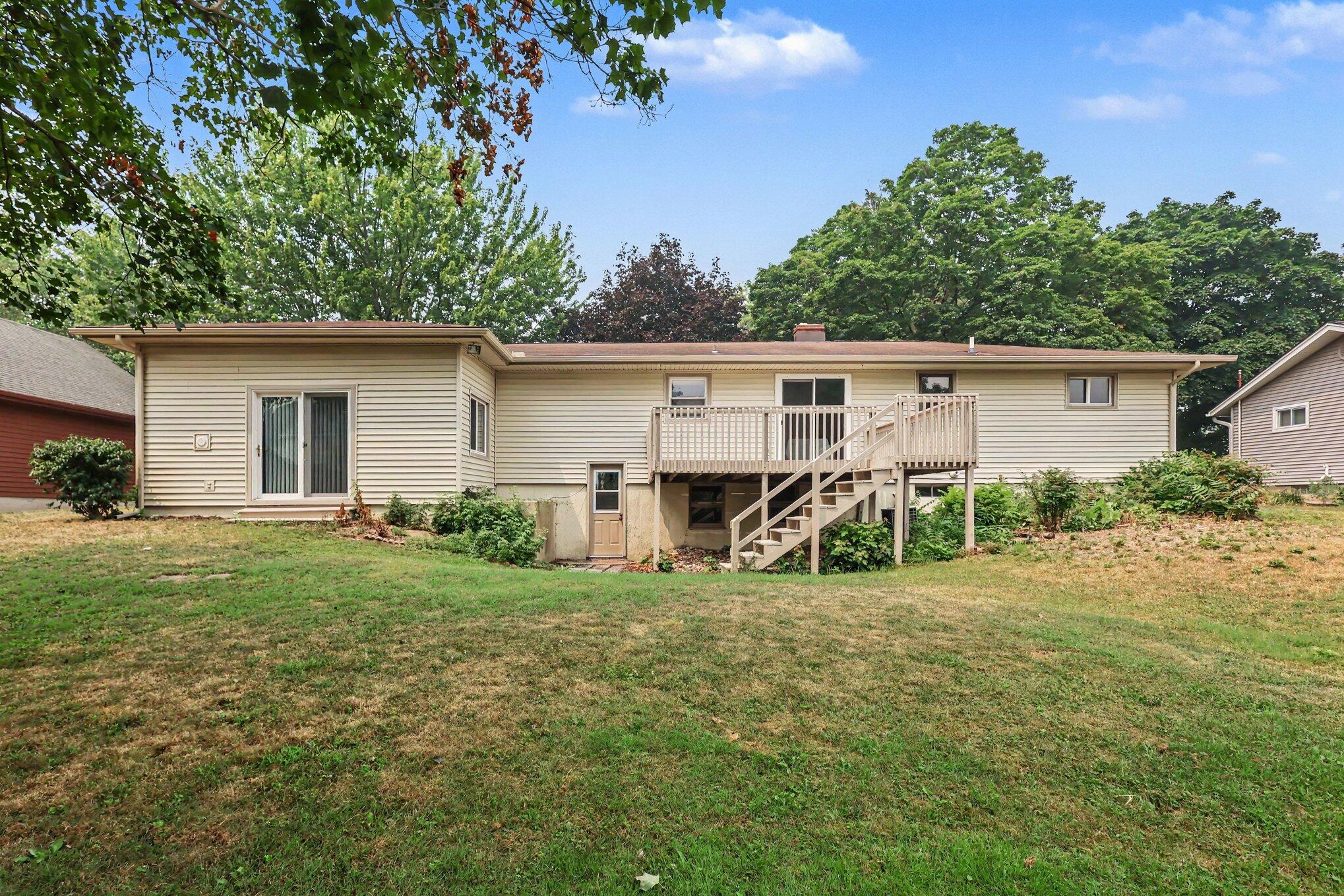 275 Taft Street Zeeland MI 49464