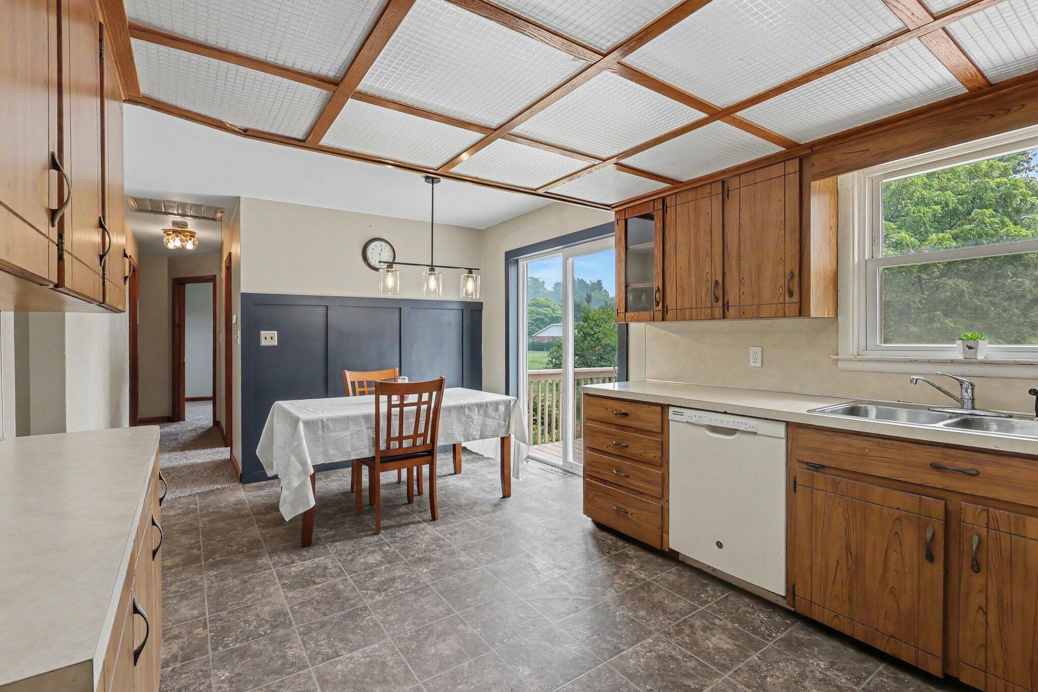 275 Taft Street Zeeland MI 49464