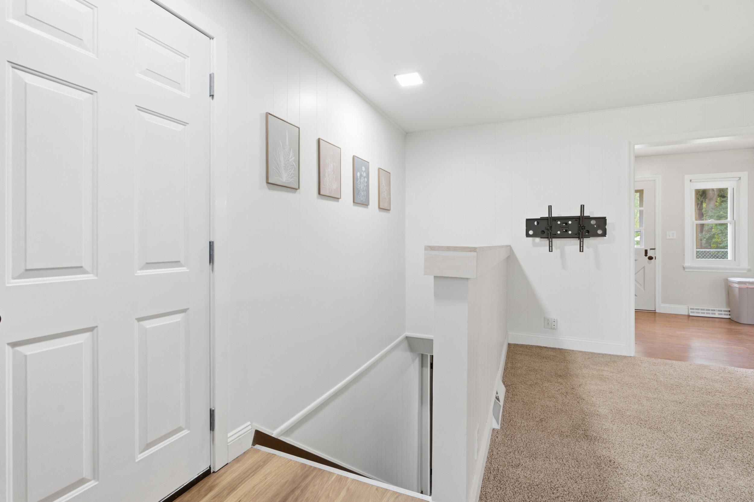 284 Hoover Avenue Benton Harbor MI 49022