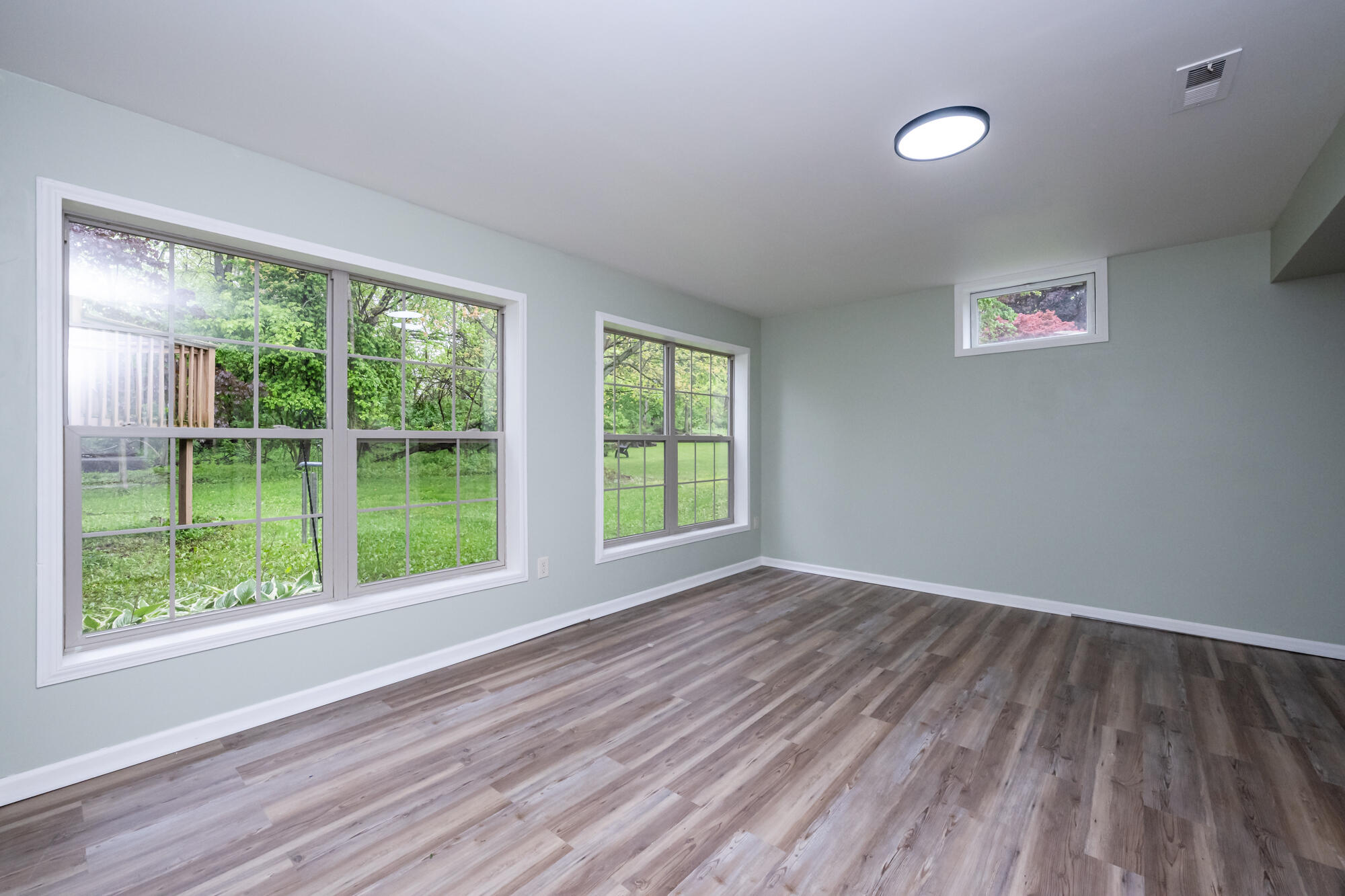 110 N Philip Road Niles MI 49120