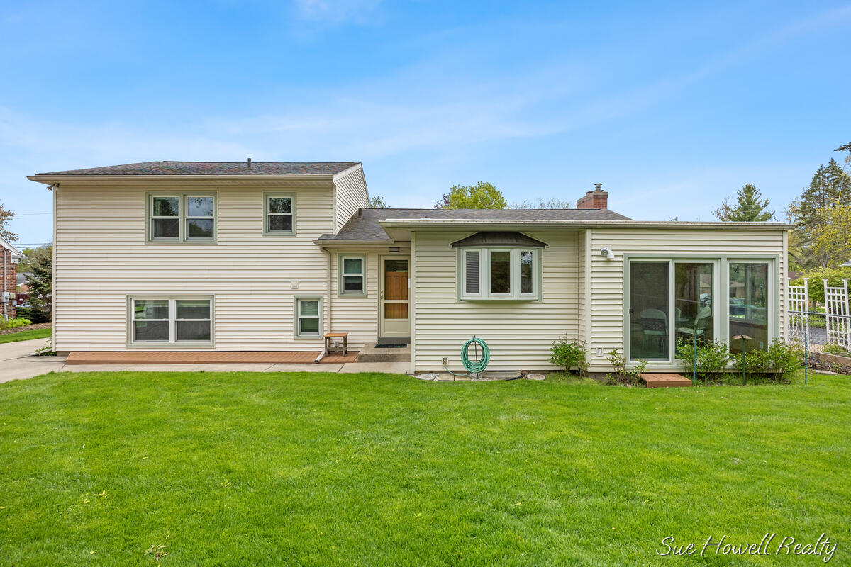 2102 Ontonagon Avenue SE Grand Rapids MI 49506