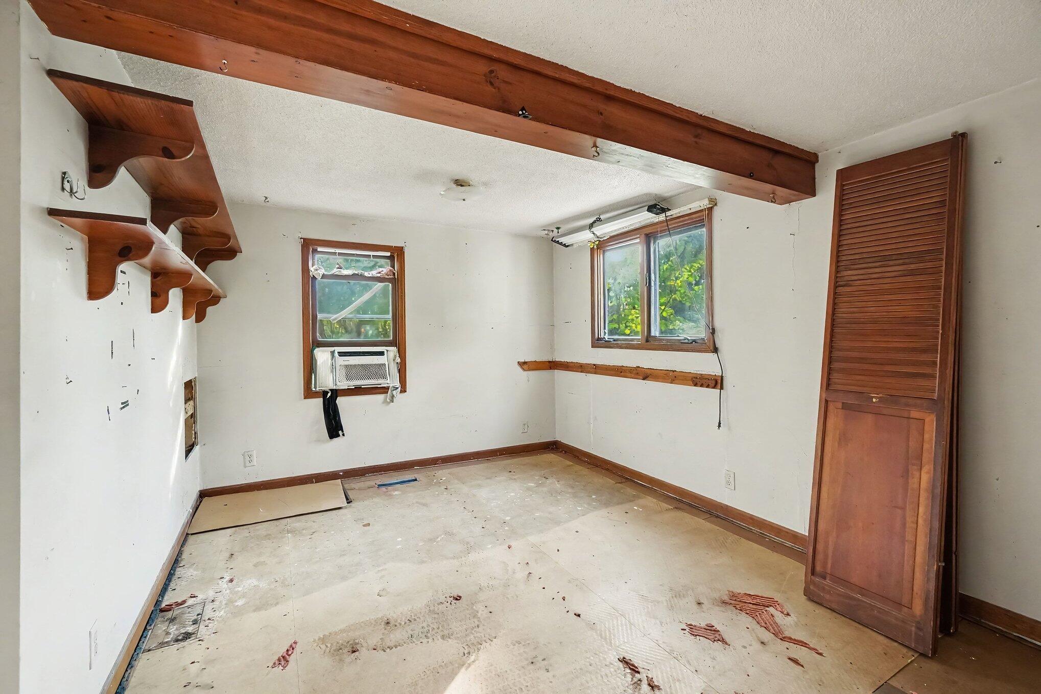 406 E Osterhout Avenue Portage MI 49002