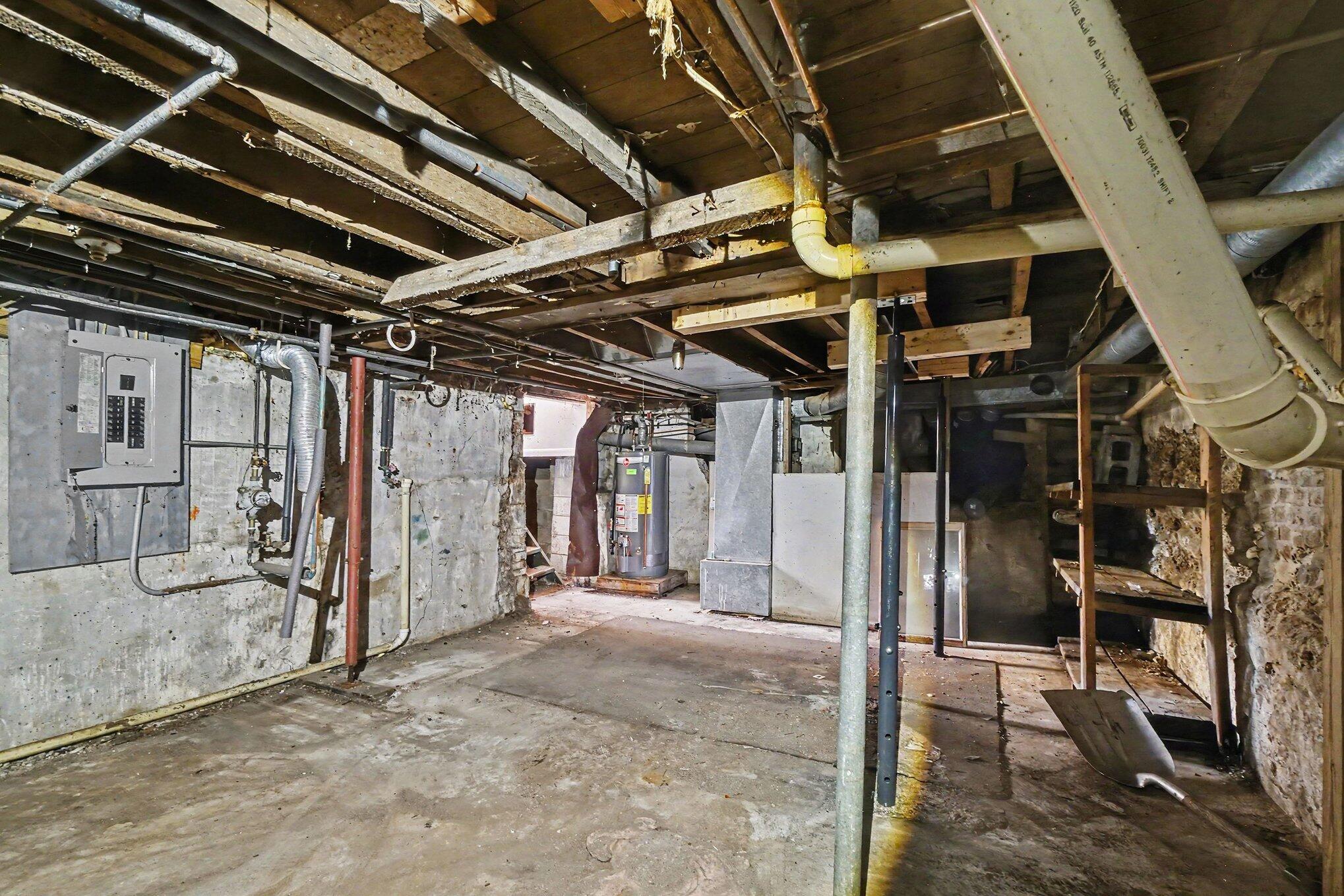 406 E Osterhout Avenue Portage MI 49002