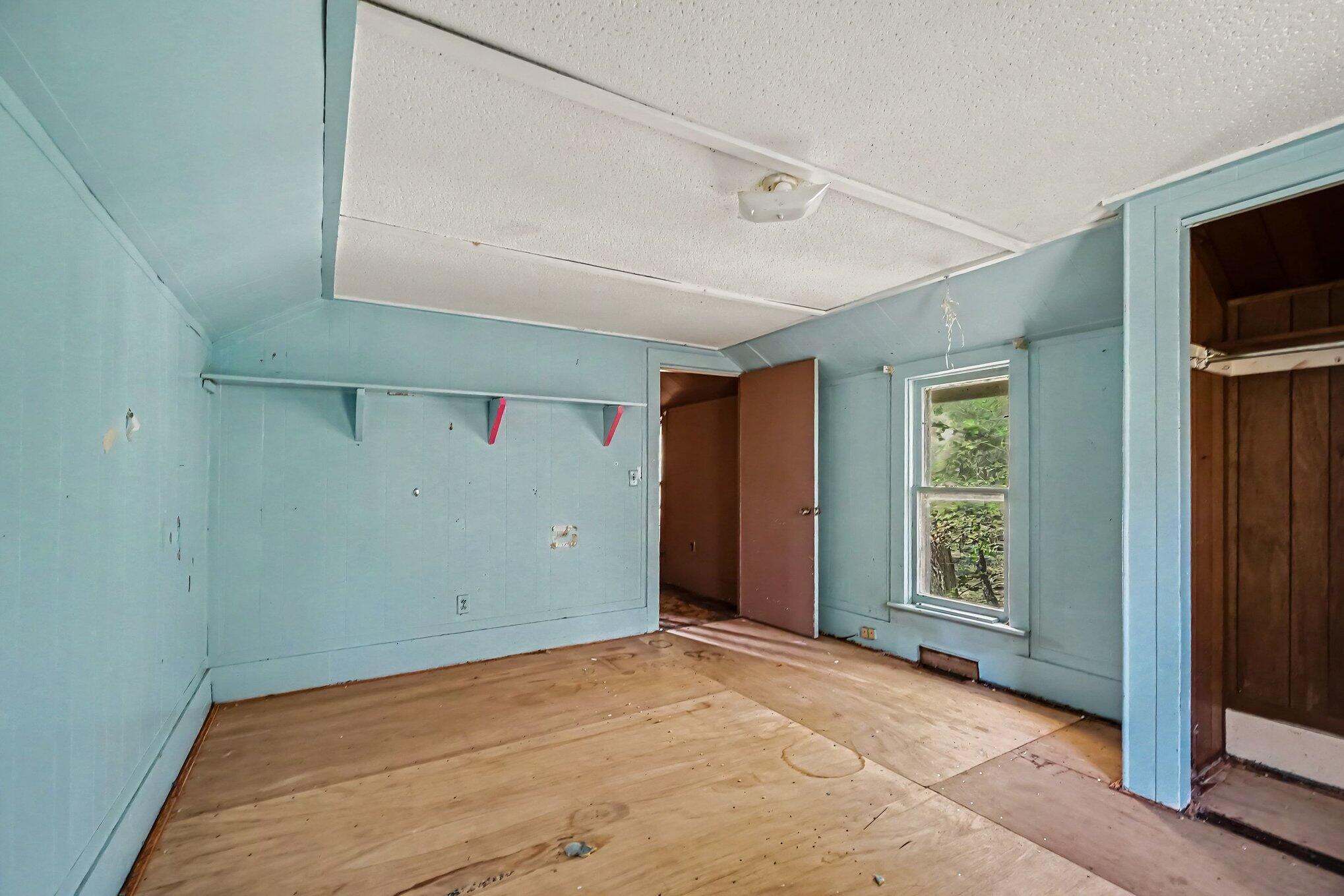 406 E Osterhout Avenue Portage MI 49002