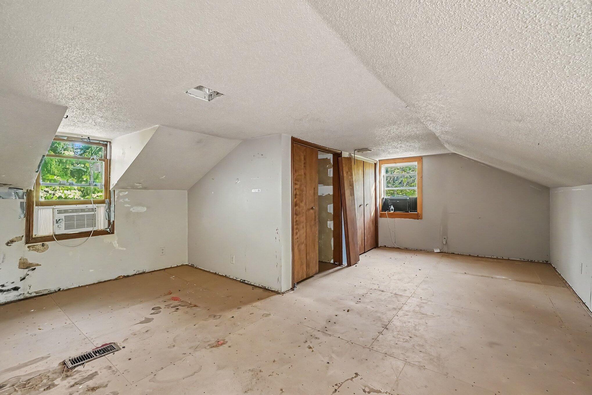 406 E Osterhout Avenue Portage MI 49002