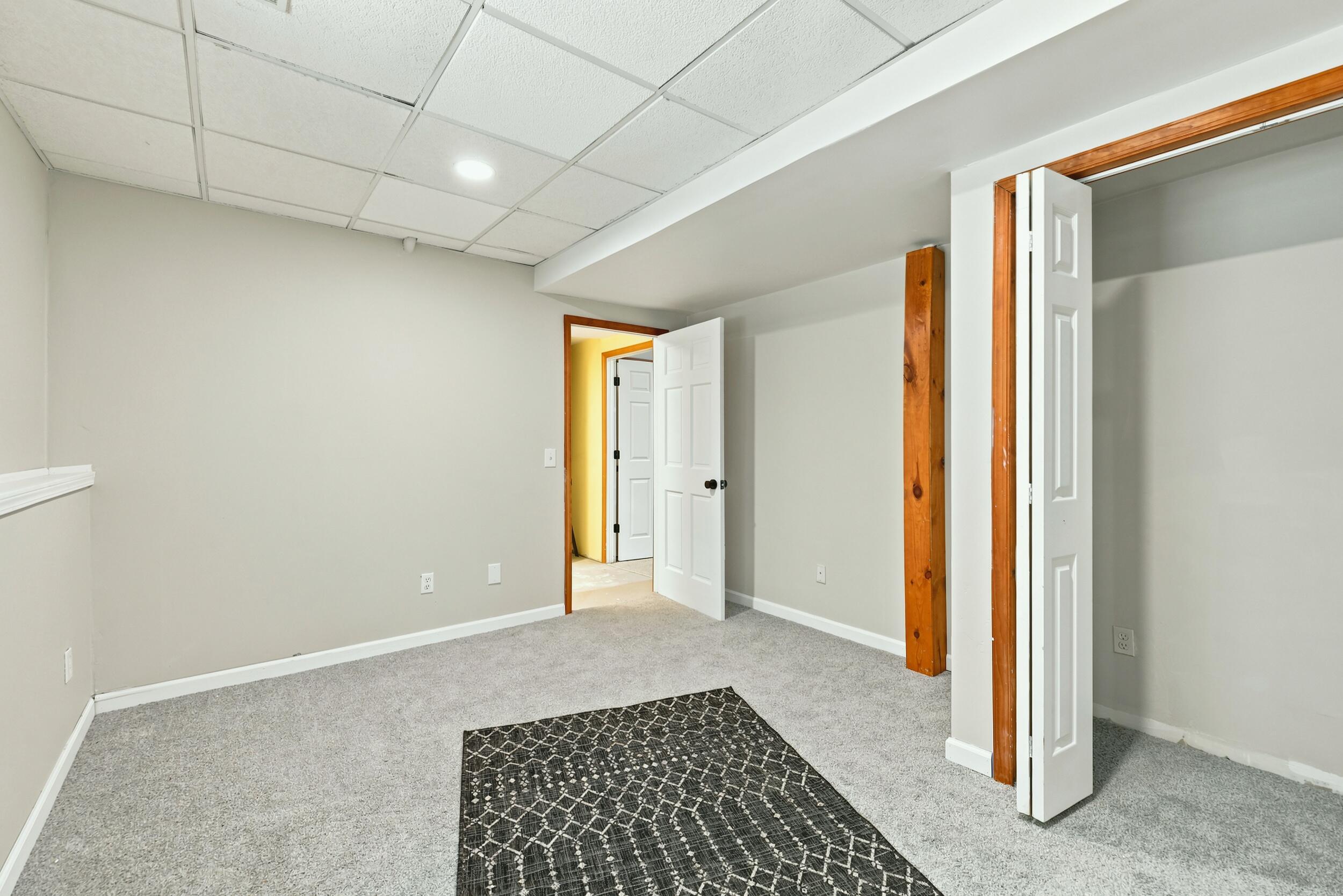 2046 N Roberts Road Muskegon MI 49445