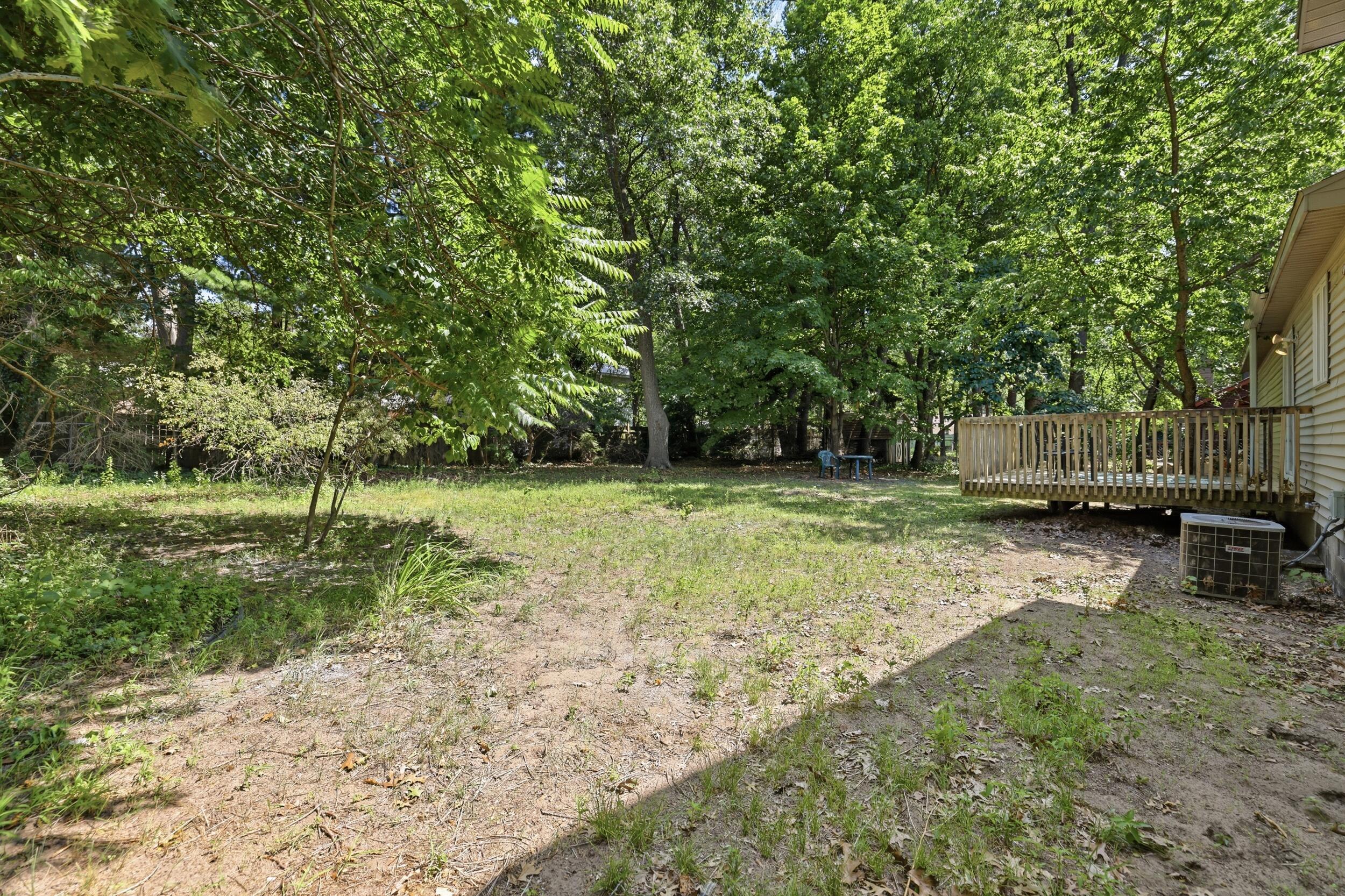 2046 N Roberts Road Muskegon MI 49445