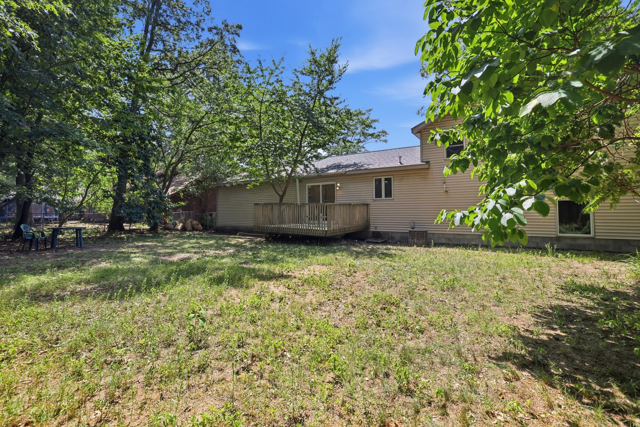 2046 N Roberts Road Muskegon MI 49445