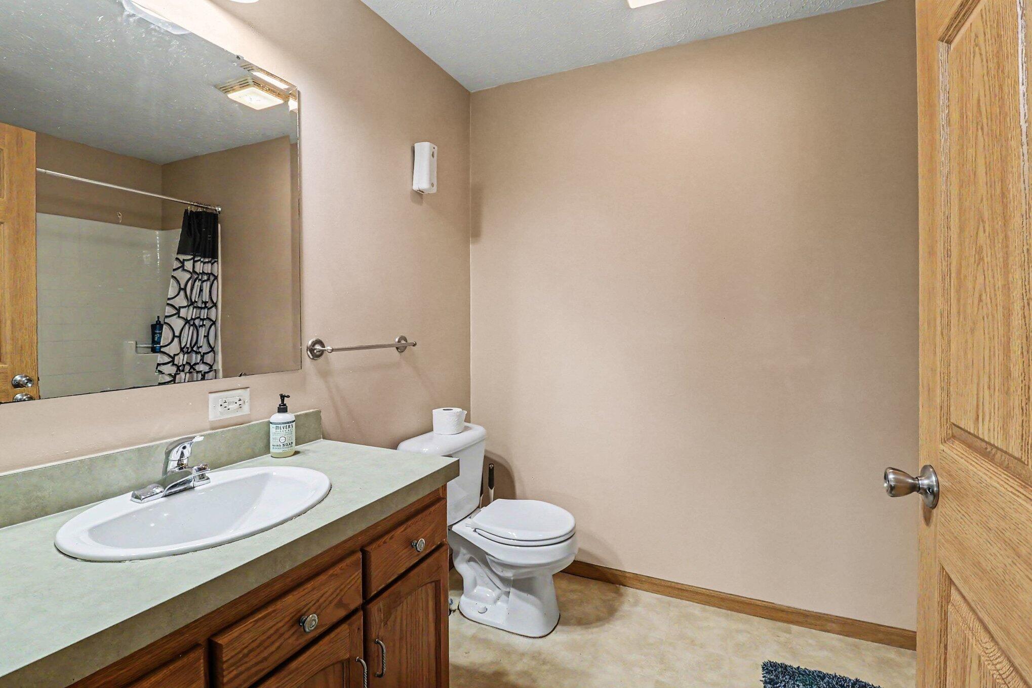 5449 W Golfside Drive Ludington MI 49431