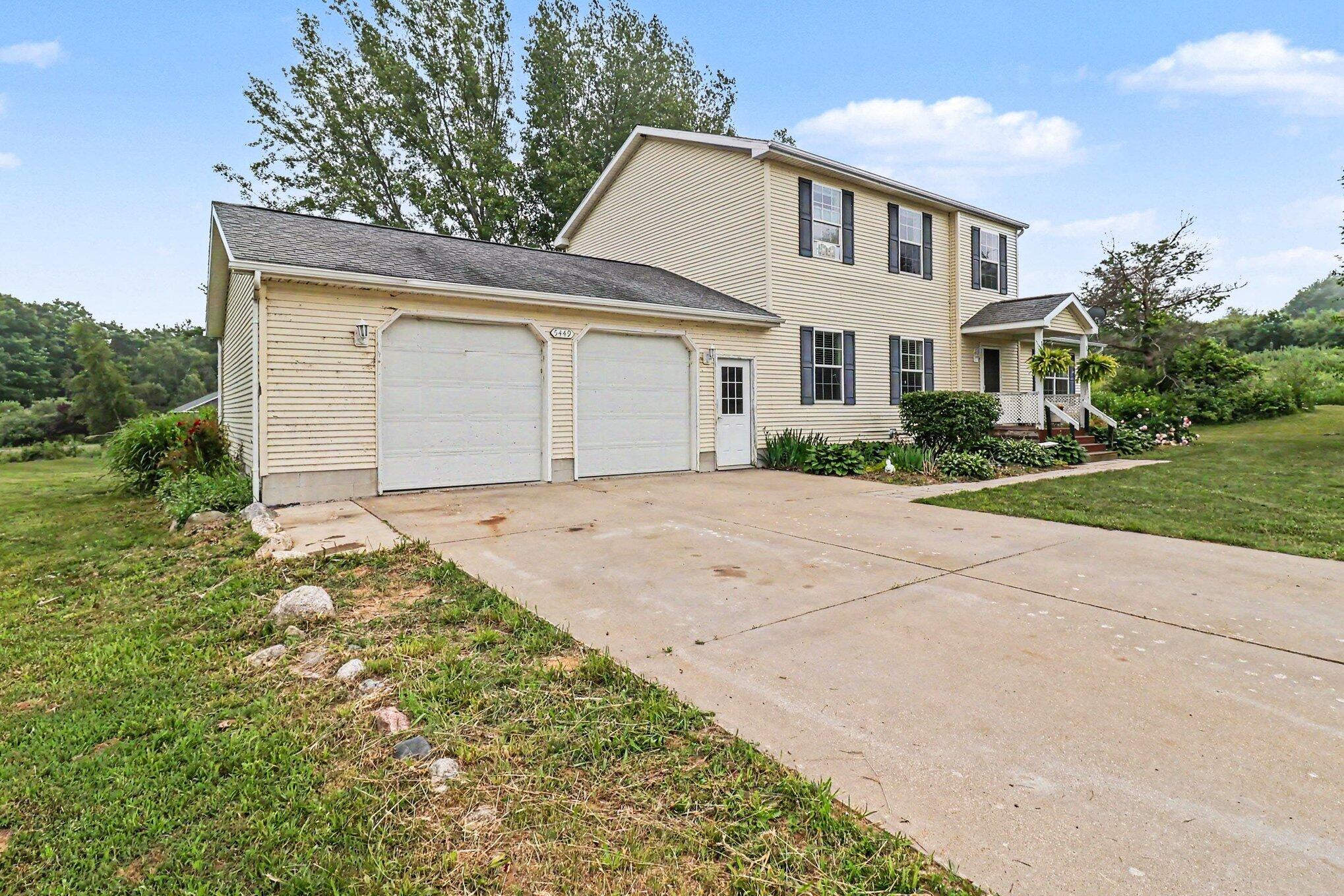5449 W Golfside Drive Ludington MI 49431