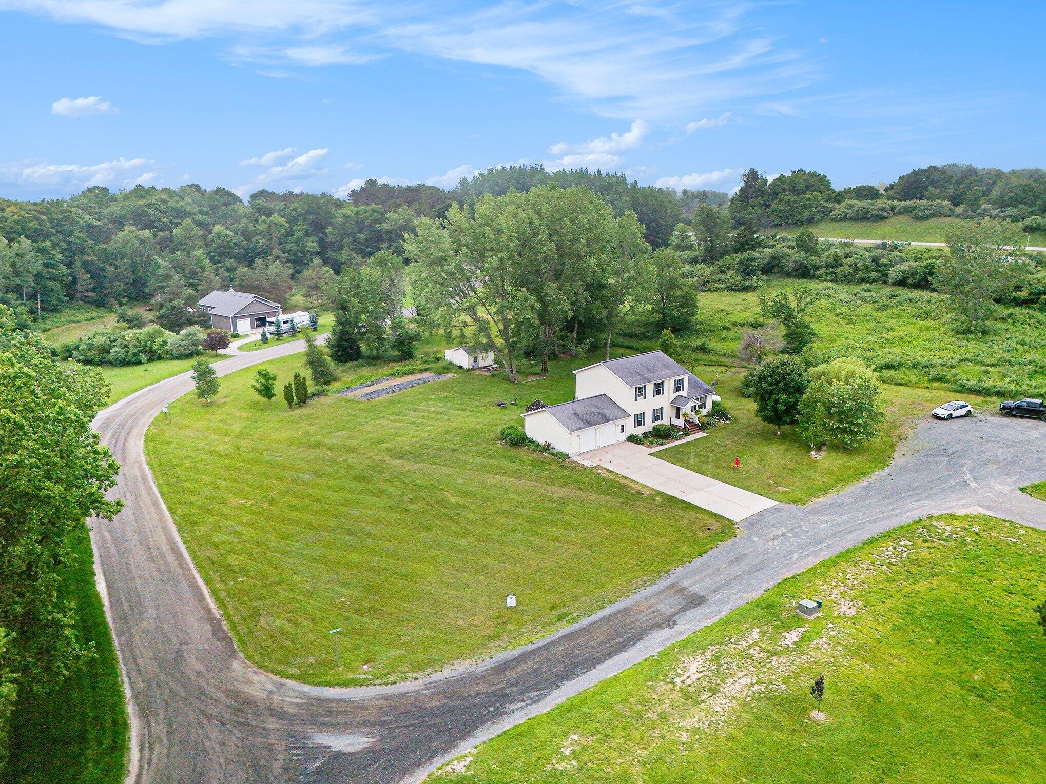 5449 W Golfside Drive Ludington MI 49431