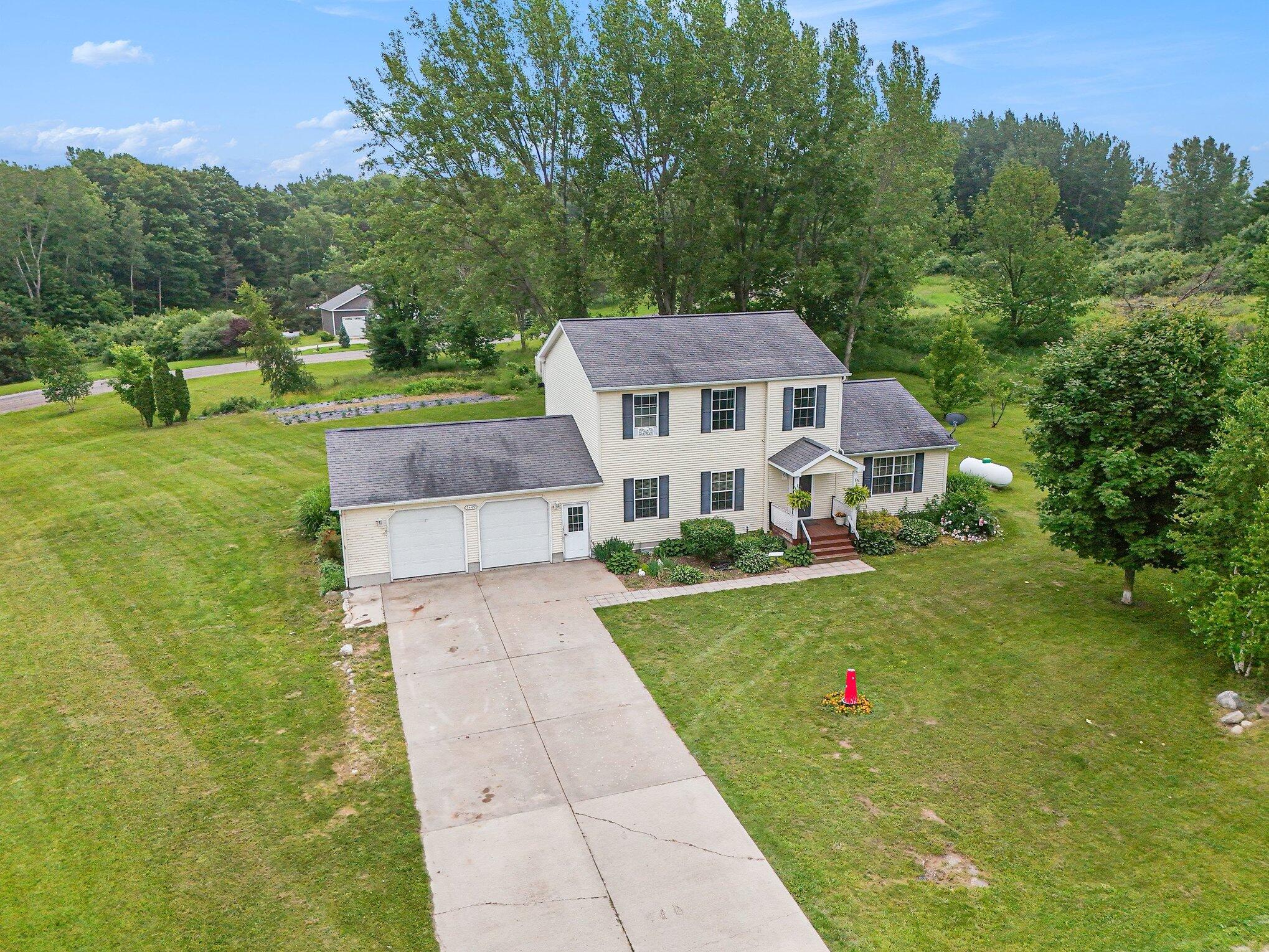 5449 W Golfside Drive Ludington MI 49431