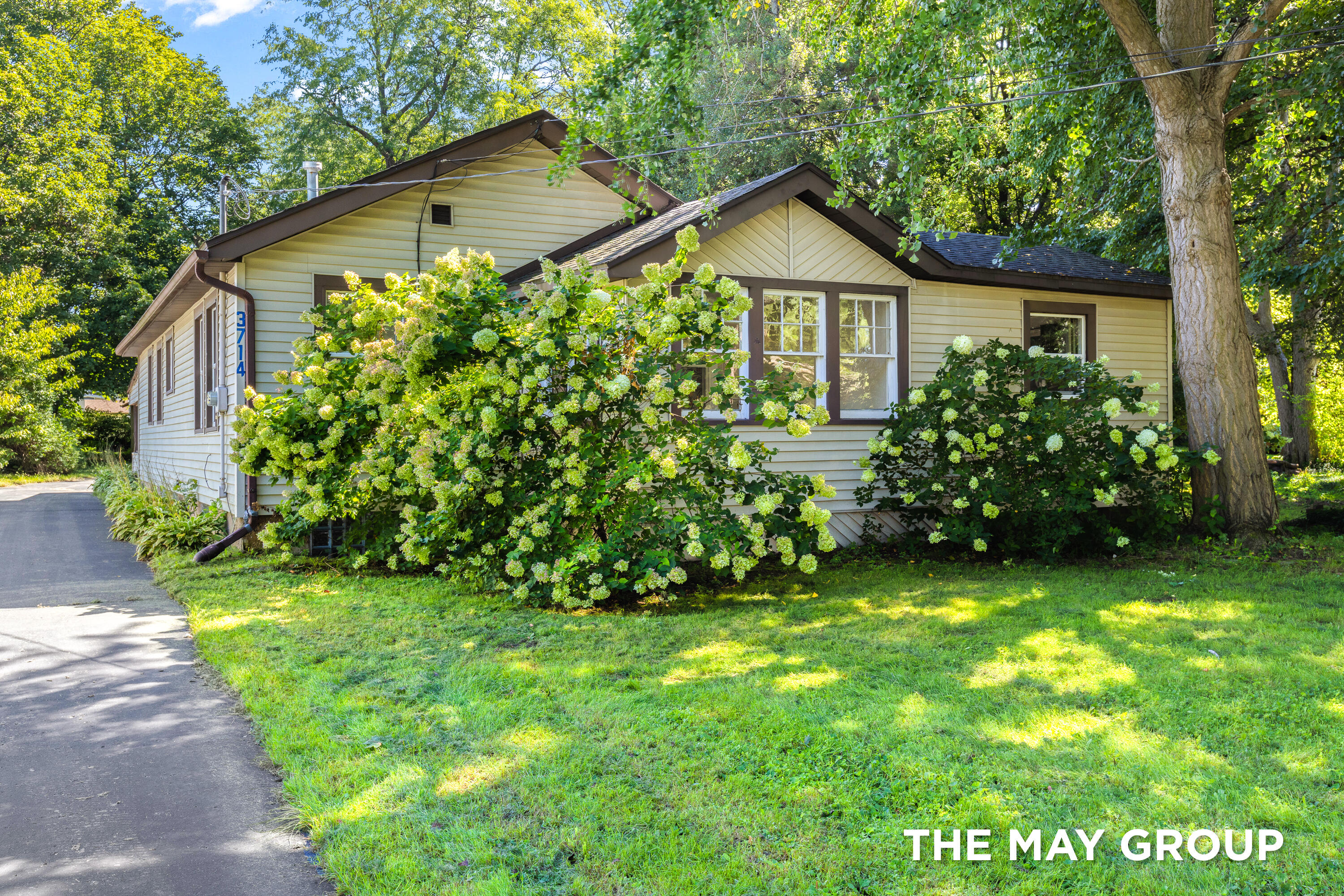 3714 Briggs Boulevard NE Grand Rapids MI 49525