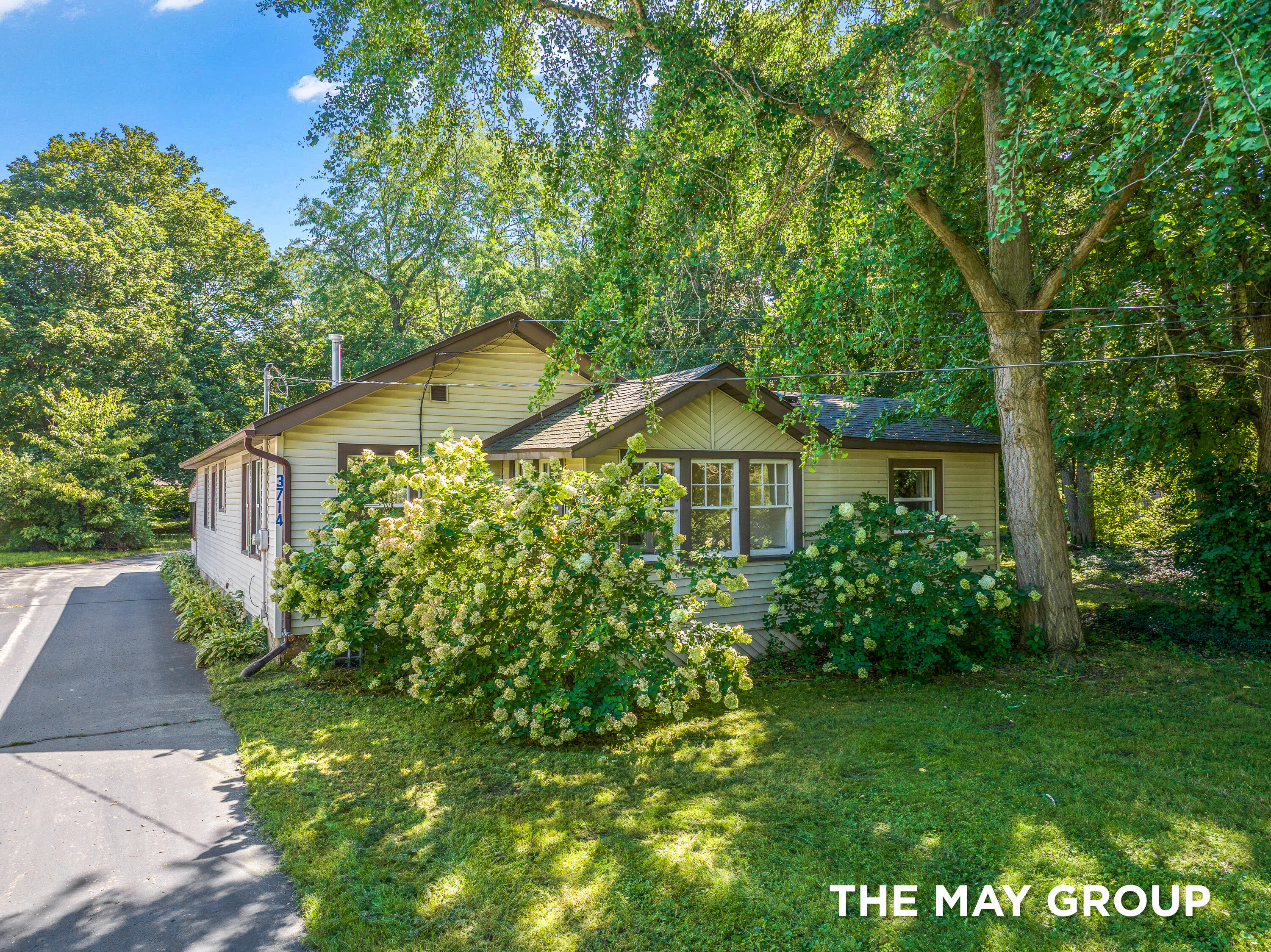 3714 Briggs Boulevard NE Grand Rapids MI 49525