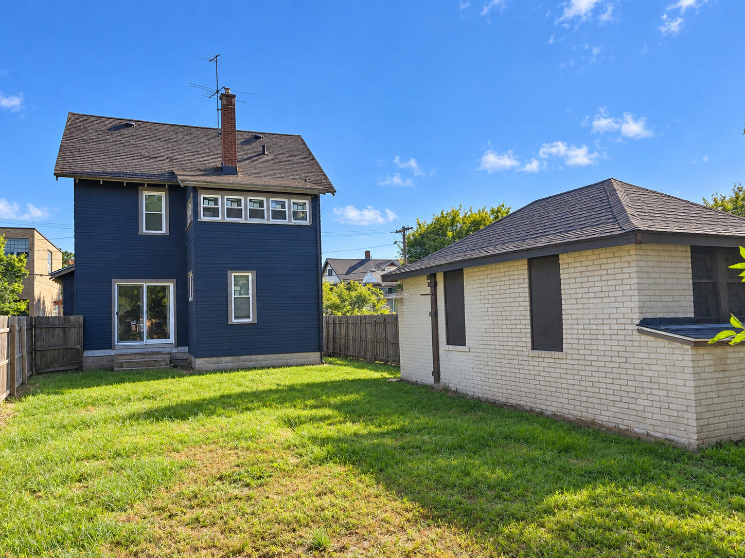 215 Brown Street SE Grand Rapids MI 49507