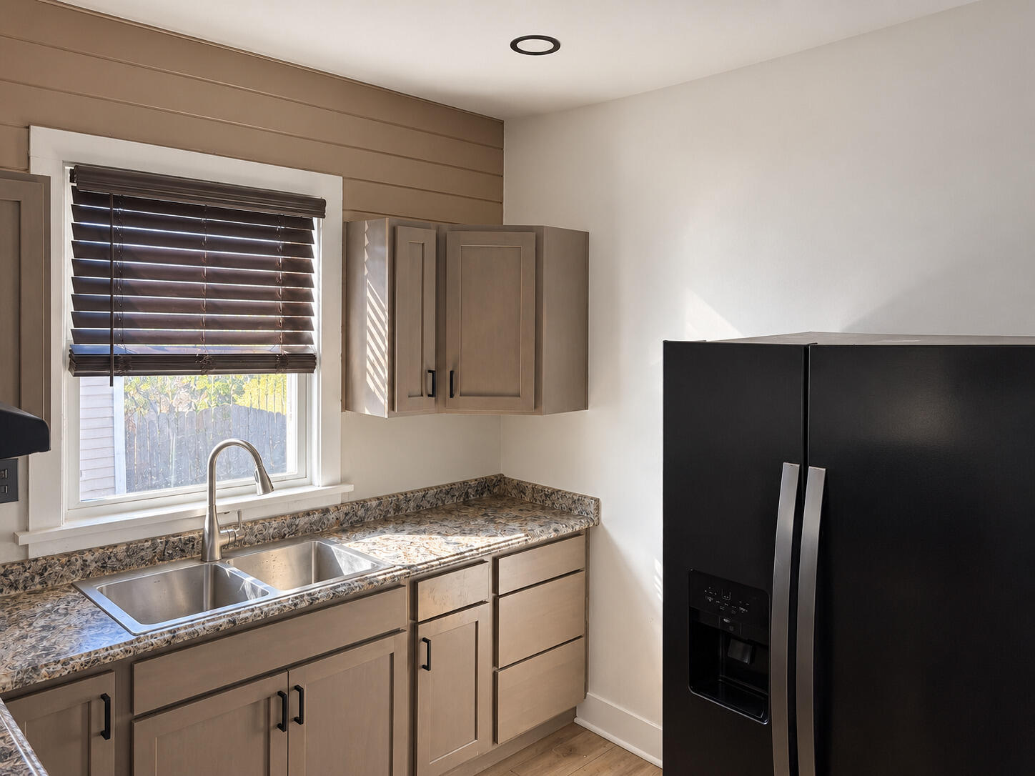 215 Brown Street SE Grand Rapids MI 49507