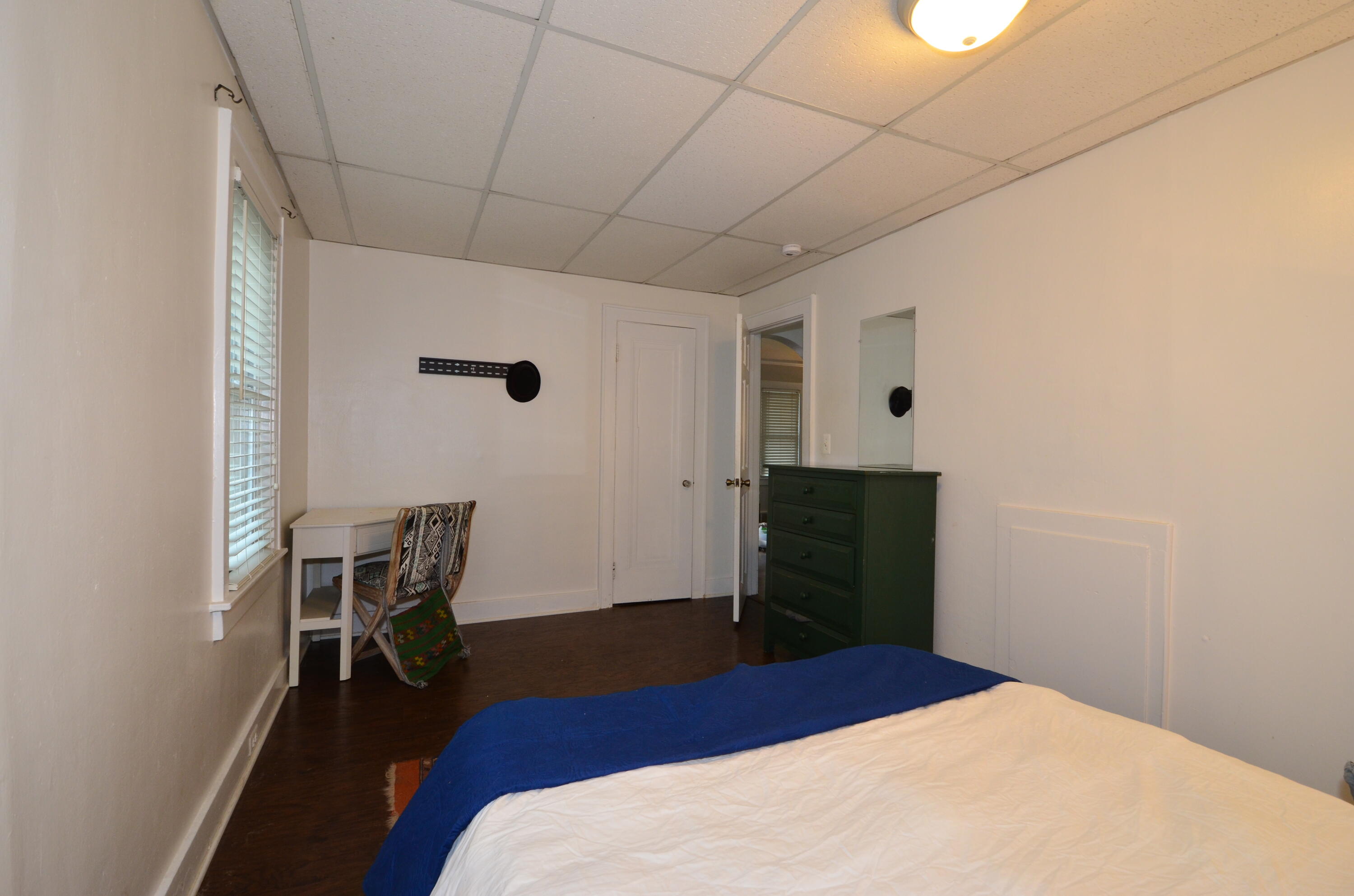 1129 Hollywood Street NE Grand Rapids MI 49505