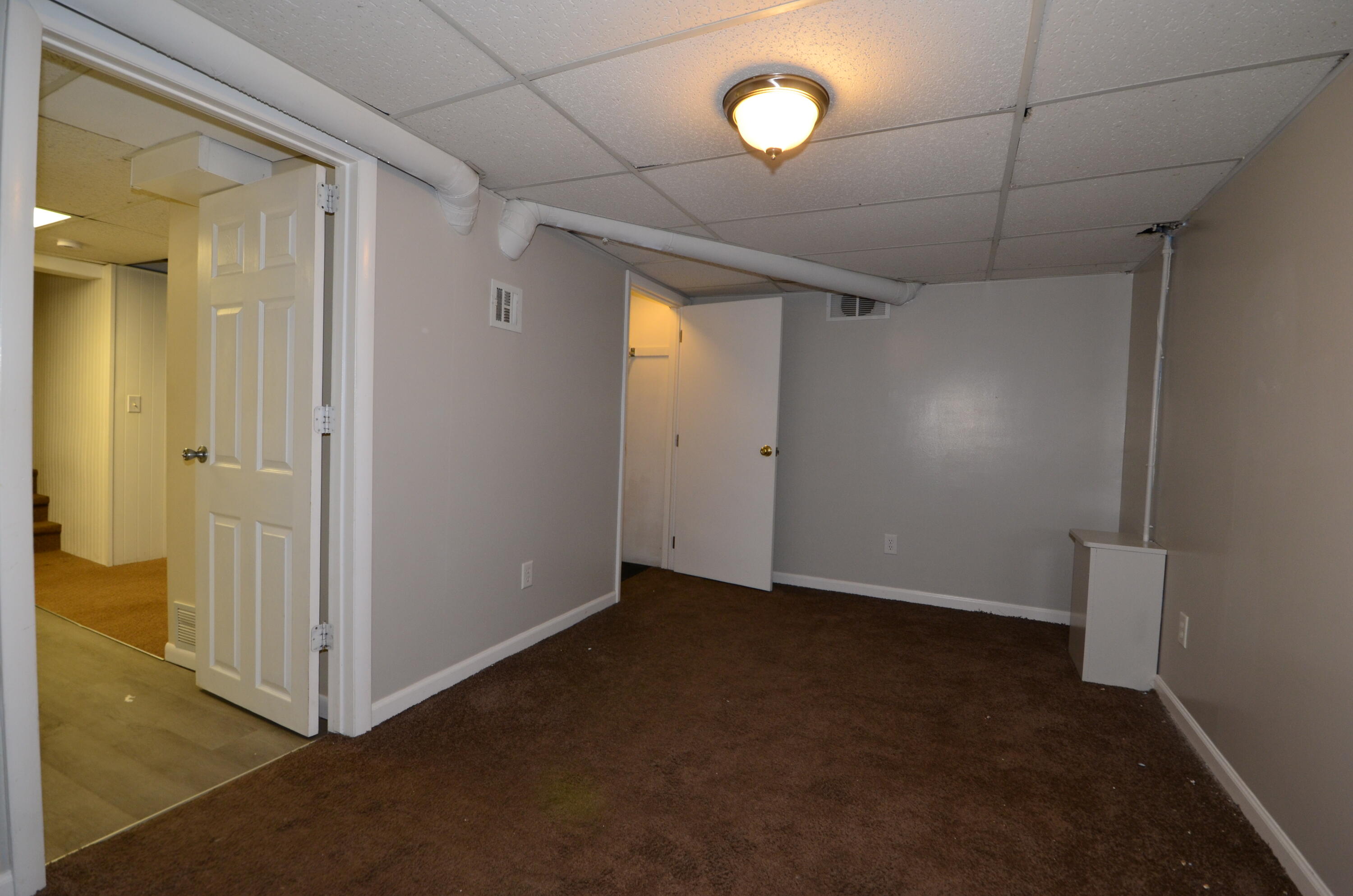 1129 Hollywood Street NE Grand Rapids MI 49505