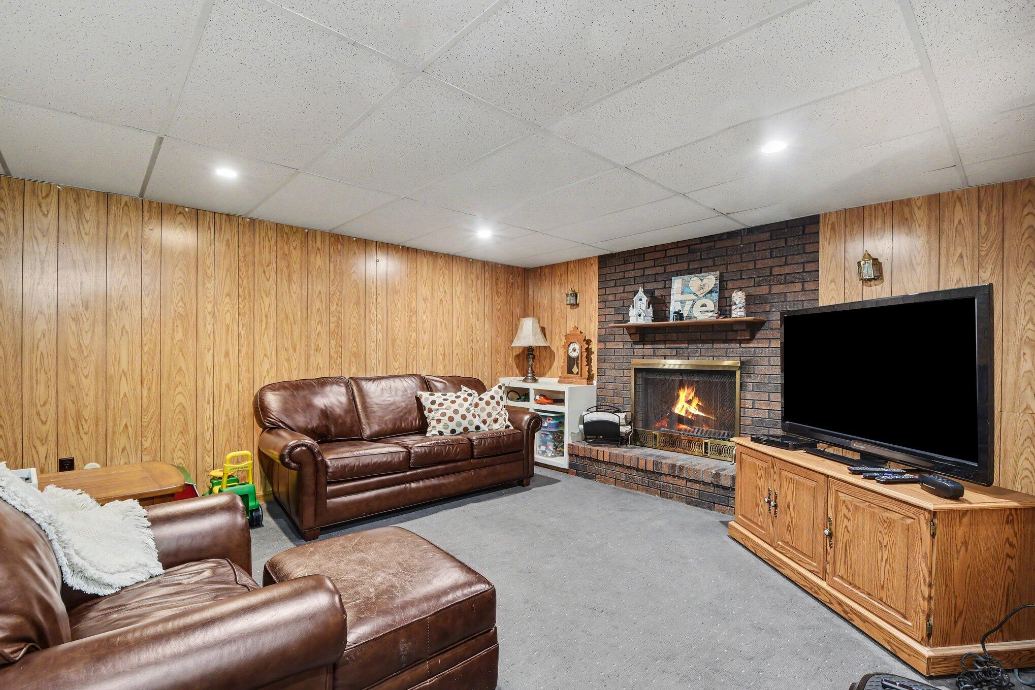 7214 Sundale Drive SE Grand Rapids MI 49548