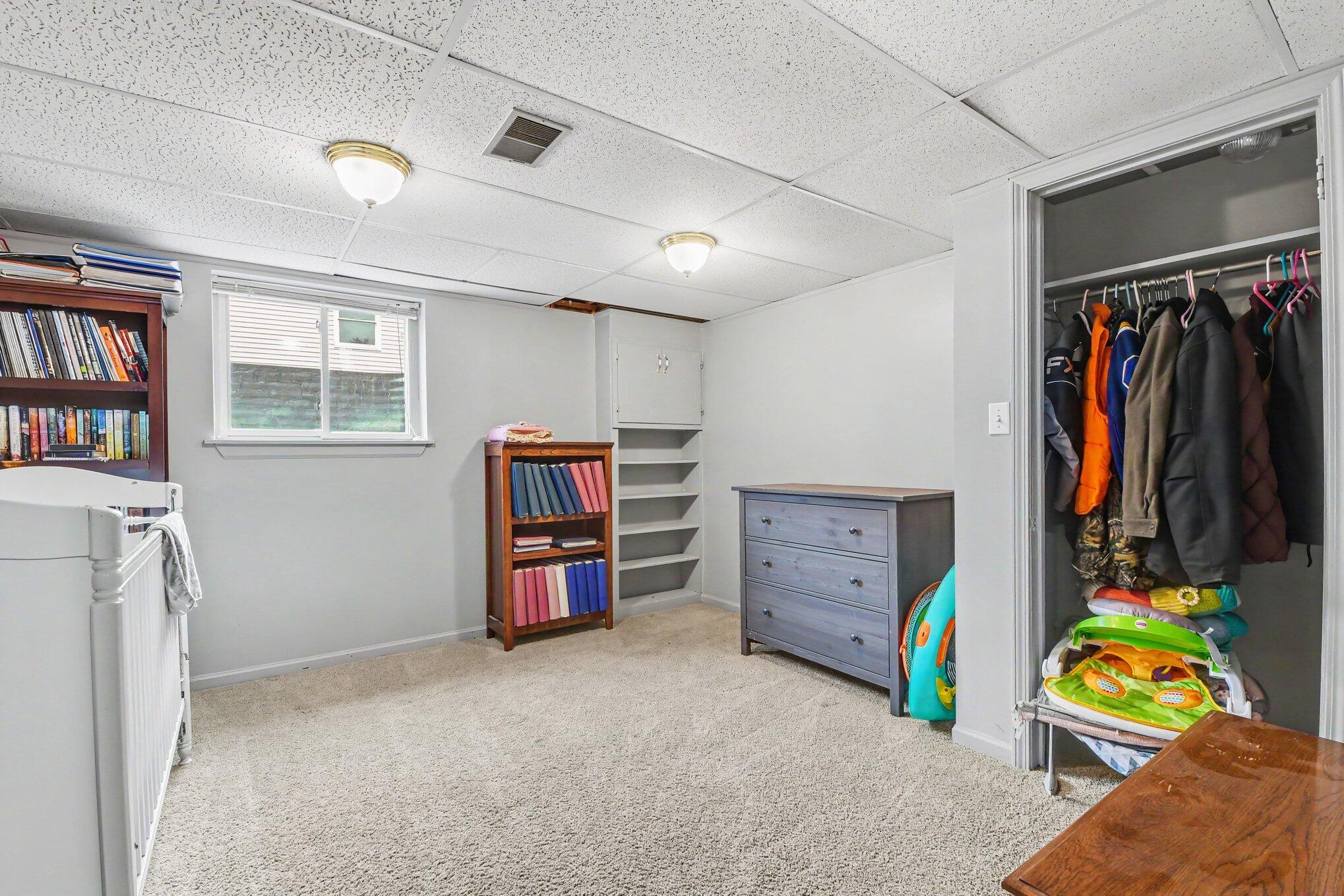 7214 Sundale Drive SE Grand Rapids MI 49548