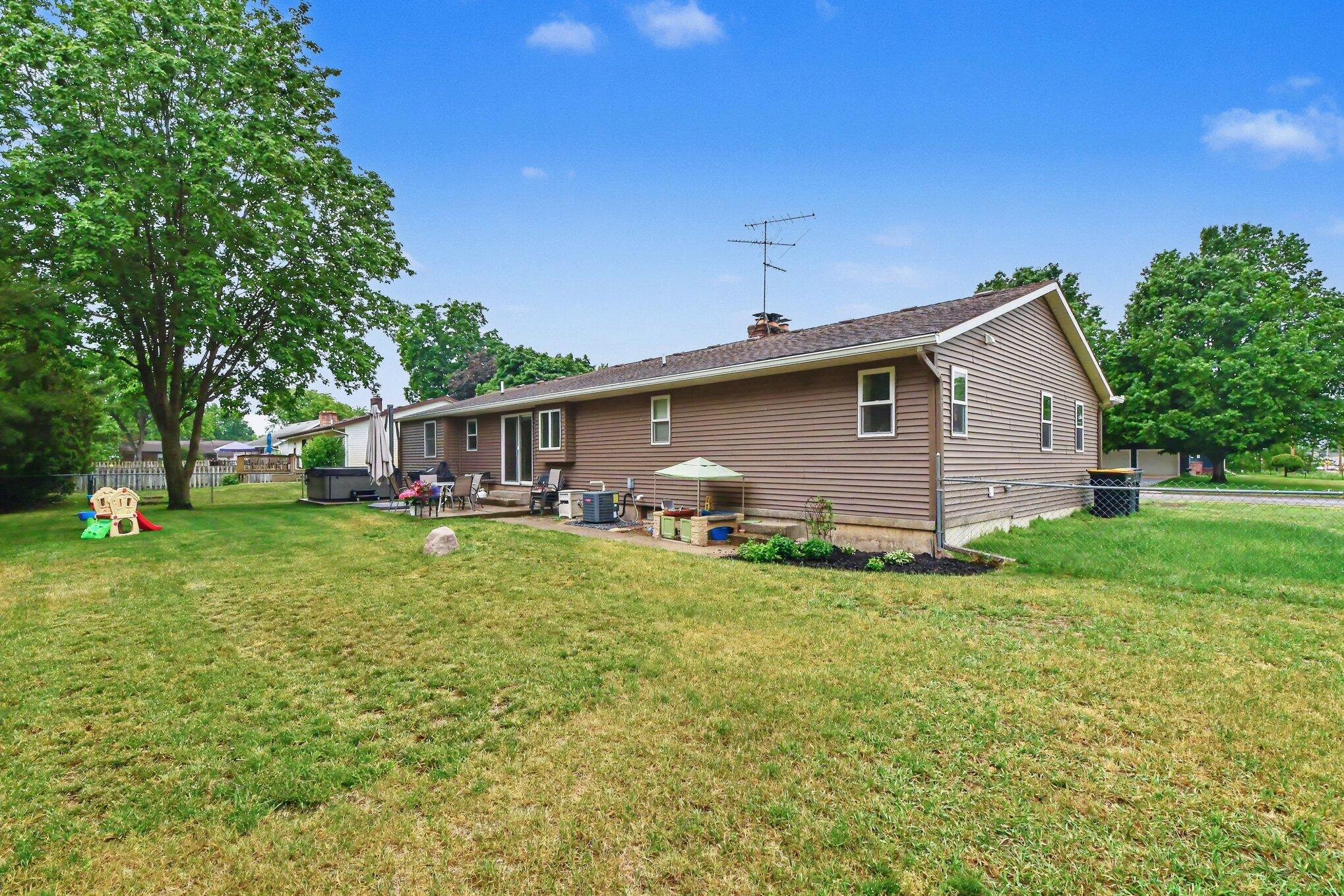 7214 Sundale Drive SE Grand Rapids MI 49548