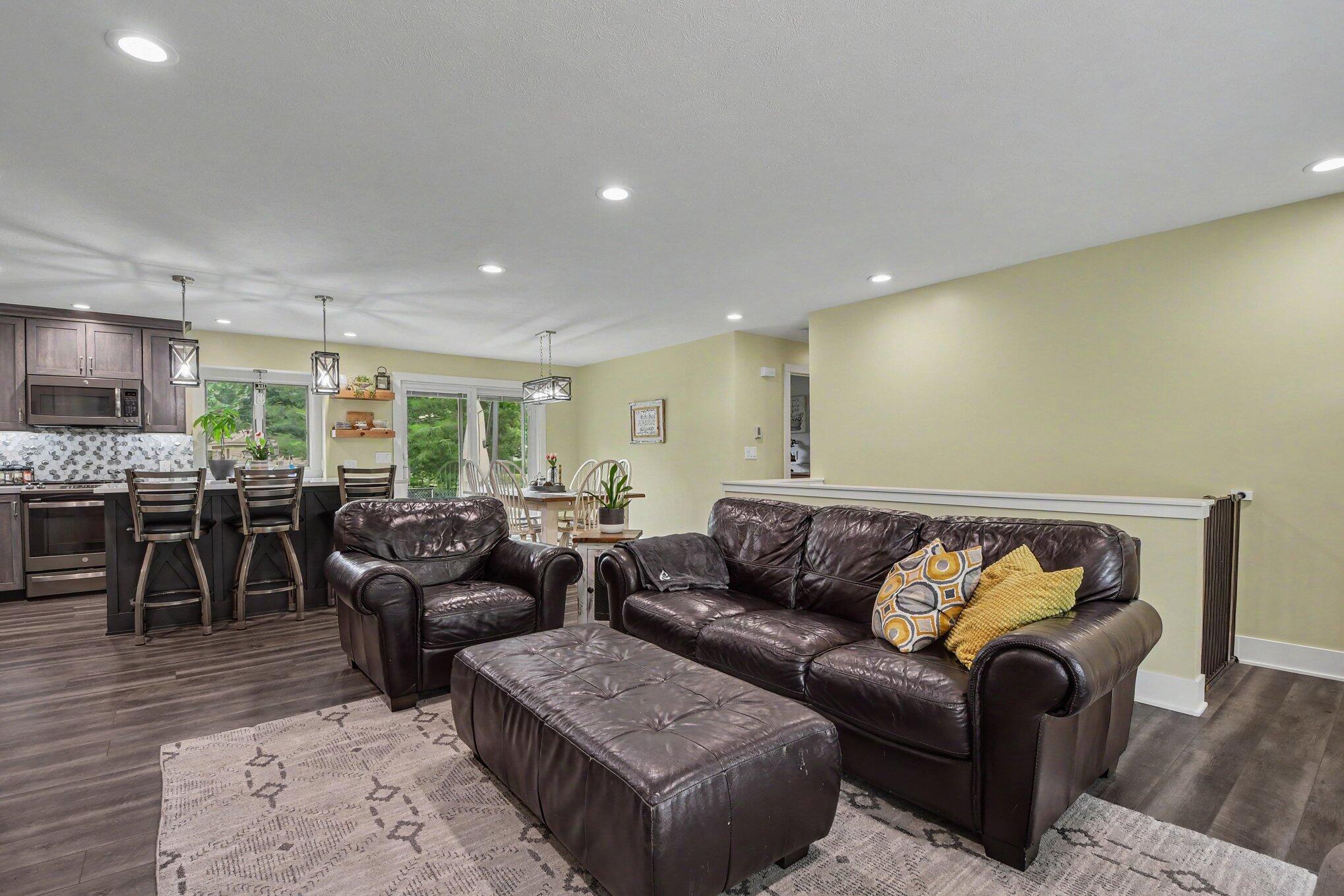 7214 Sundale Drive SE Grand Rapids MI 49548
