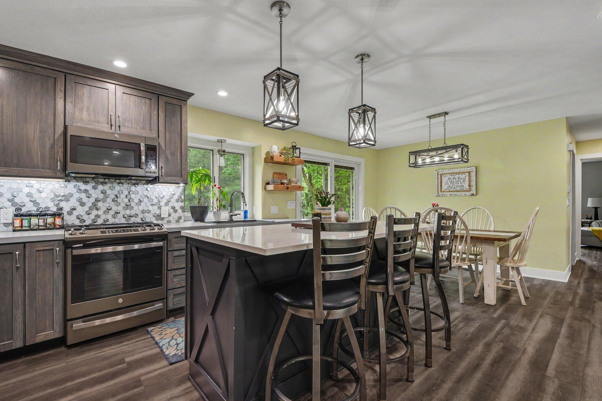 7214 Sundale Drive SE Grand Rapids MI 49548