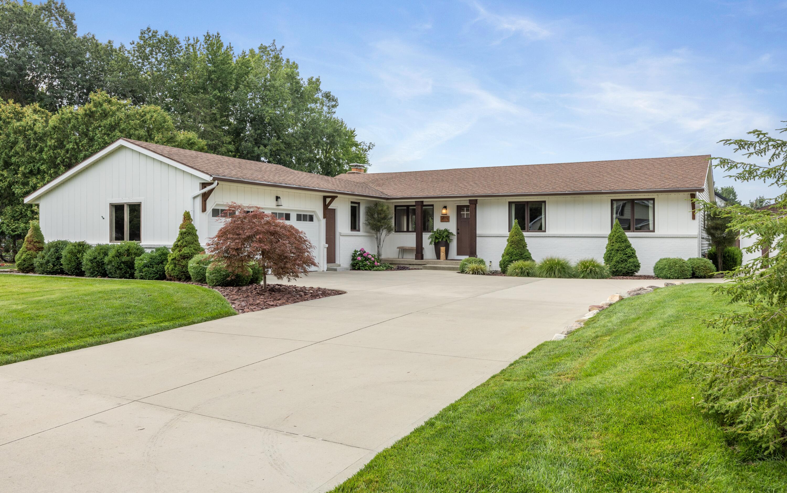 4074 Imperial Drive NW Grand Rapids MI 49534
