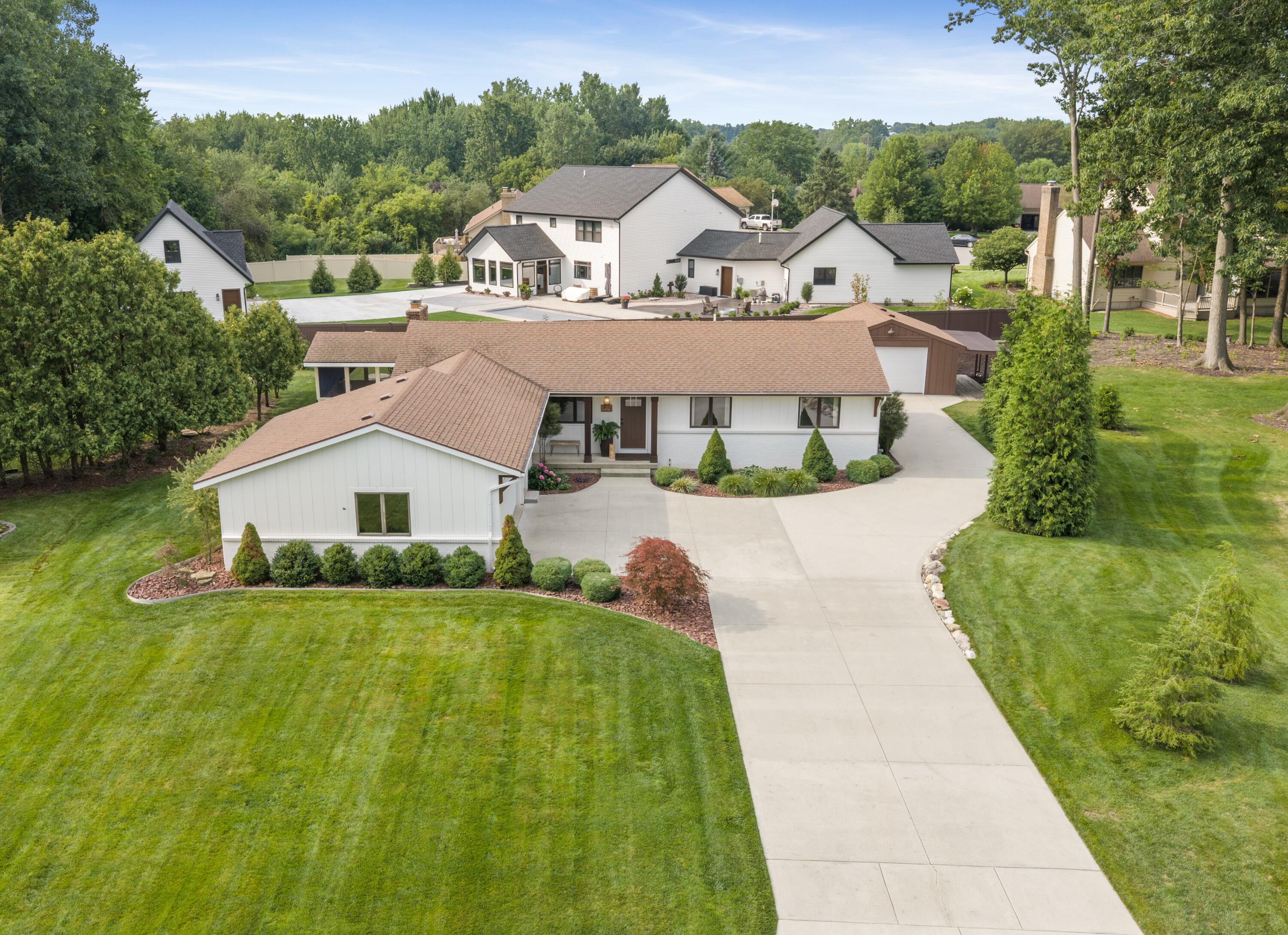 4074 Imperial Drive NW Grand Rapids MI 49534
