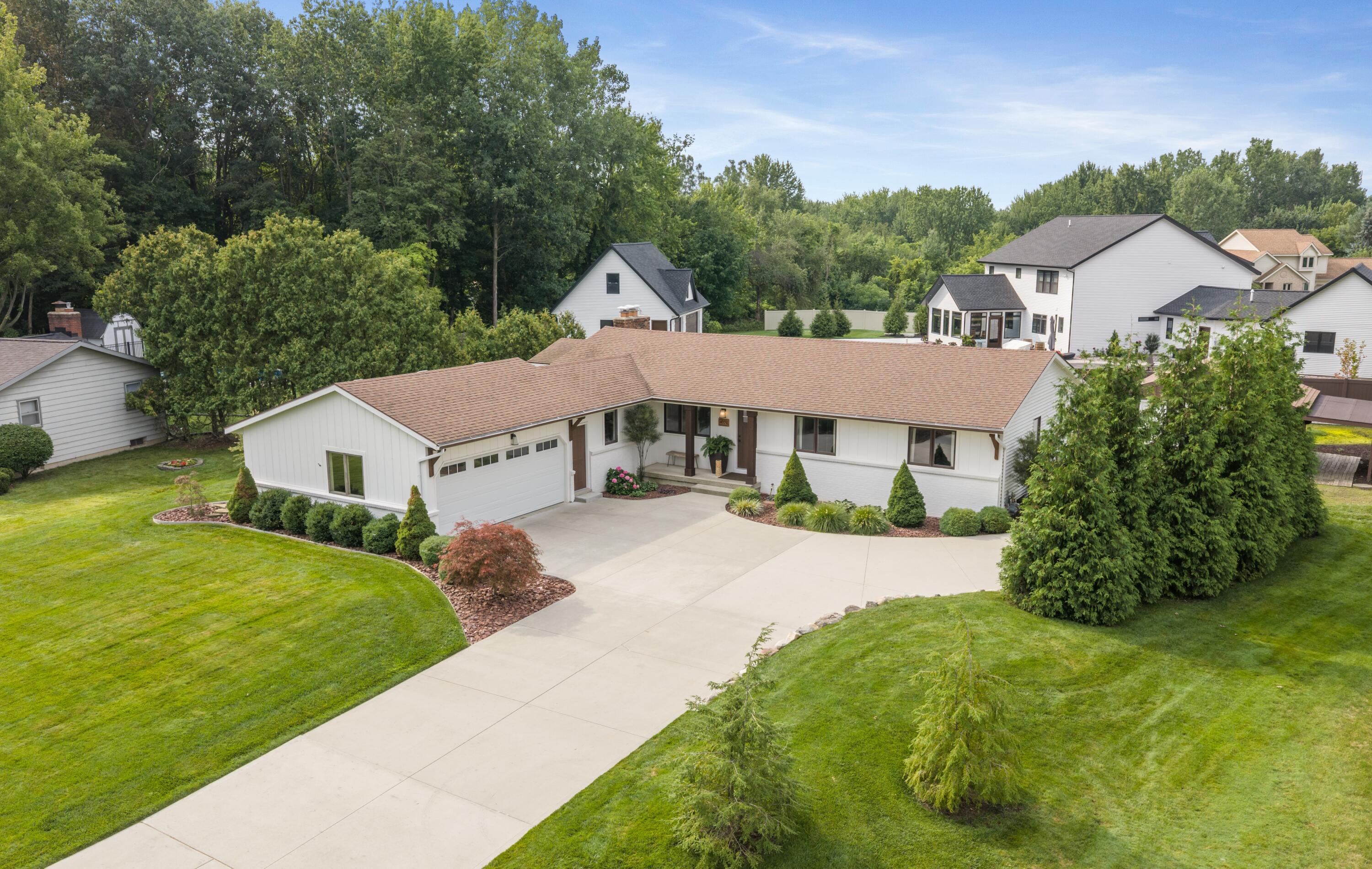 4074 Imperial Drive NW Grand Rapids MI 49534