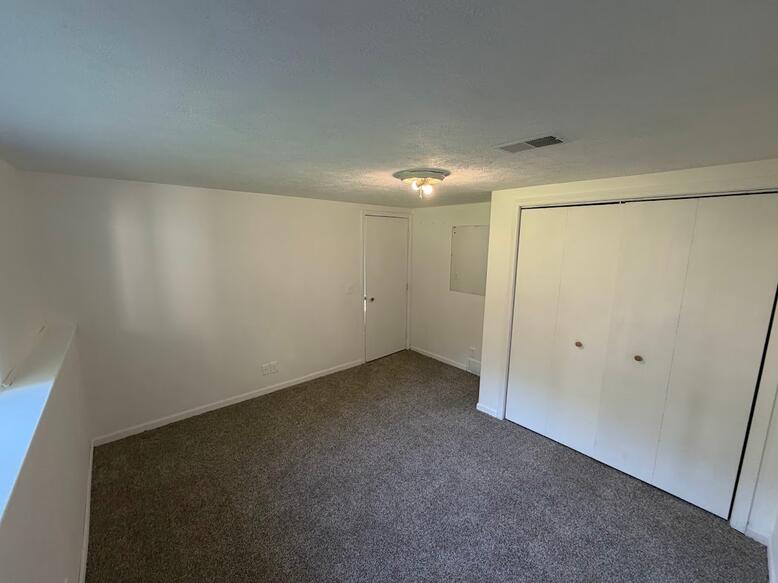 2591 W Pine Lane Holland MI 49424