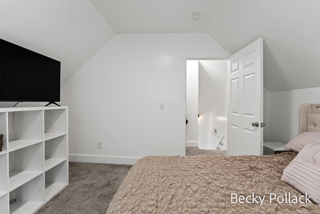 354 W 21st Street Holland MI 49423