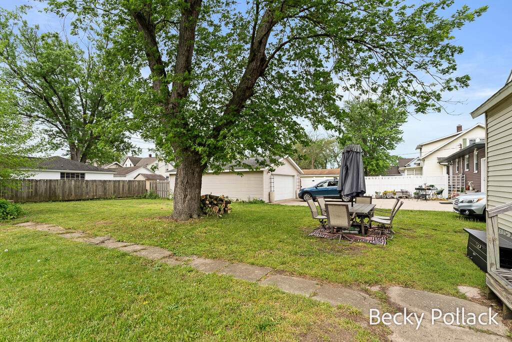 354 W 21st Street Holland MI 49423