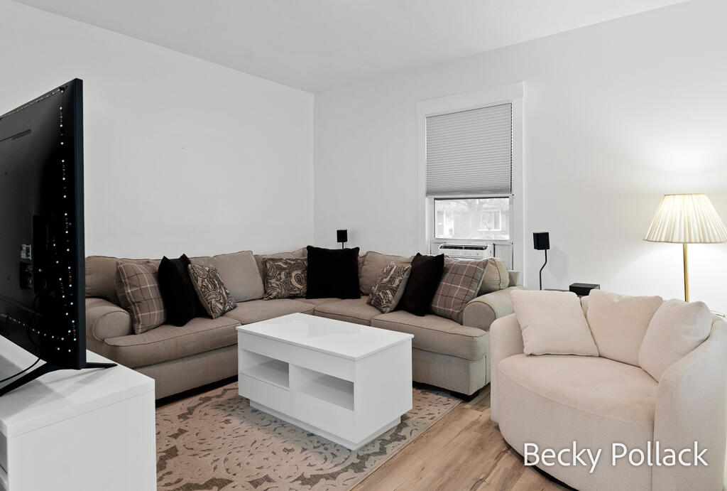 354 W 21st Street Holland MI 49423