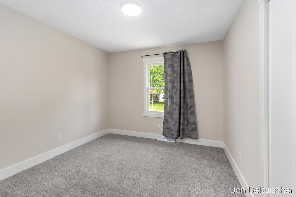 990 72nd Street SE Grand Rapids MI 49508