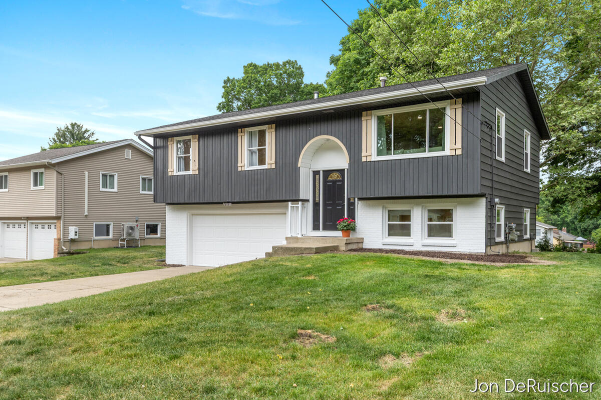 990 72nd Street SE Grand Rapids MI 49508
