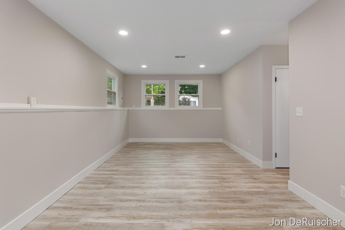 990 72nd Street SE Grand Rapids MI 49508